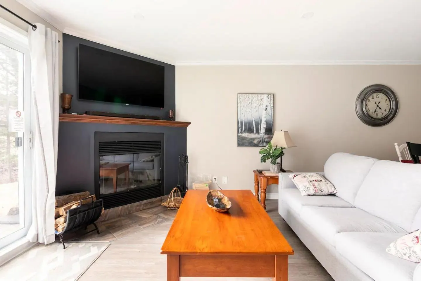 Bed in Aiglon by Rendez-Vous Mont-Tremblant