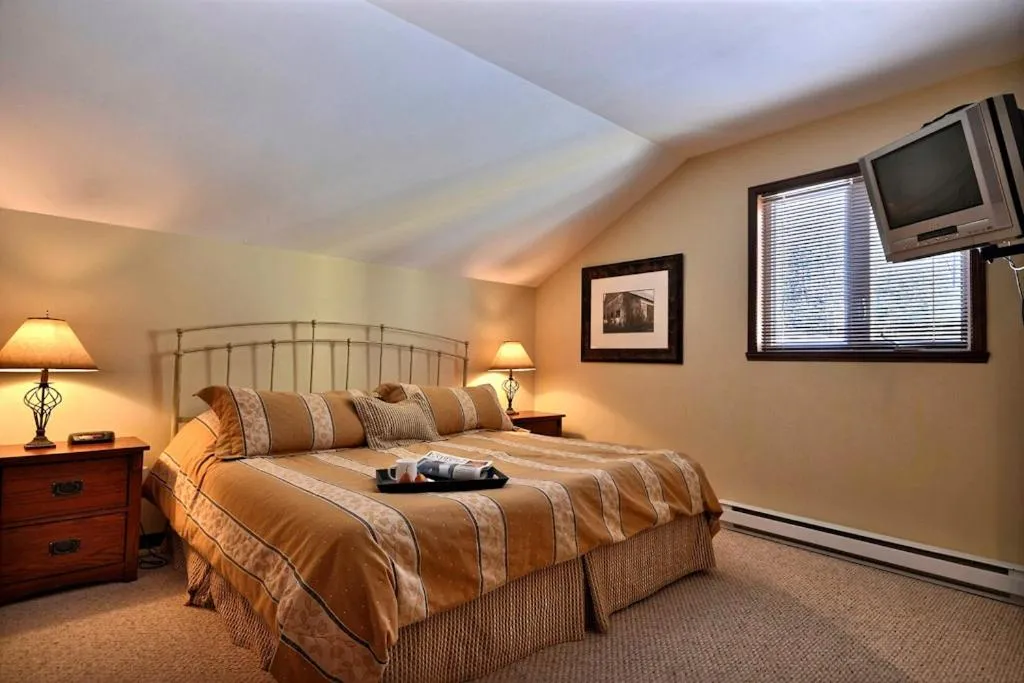 Bed in Aiglon by Rendez-Vous Mont-Tremblant