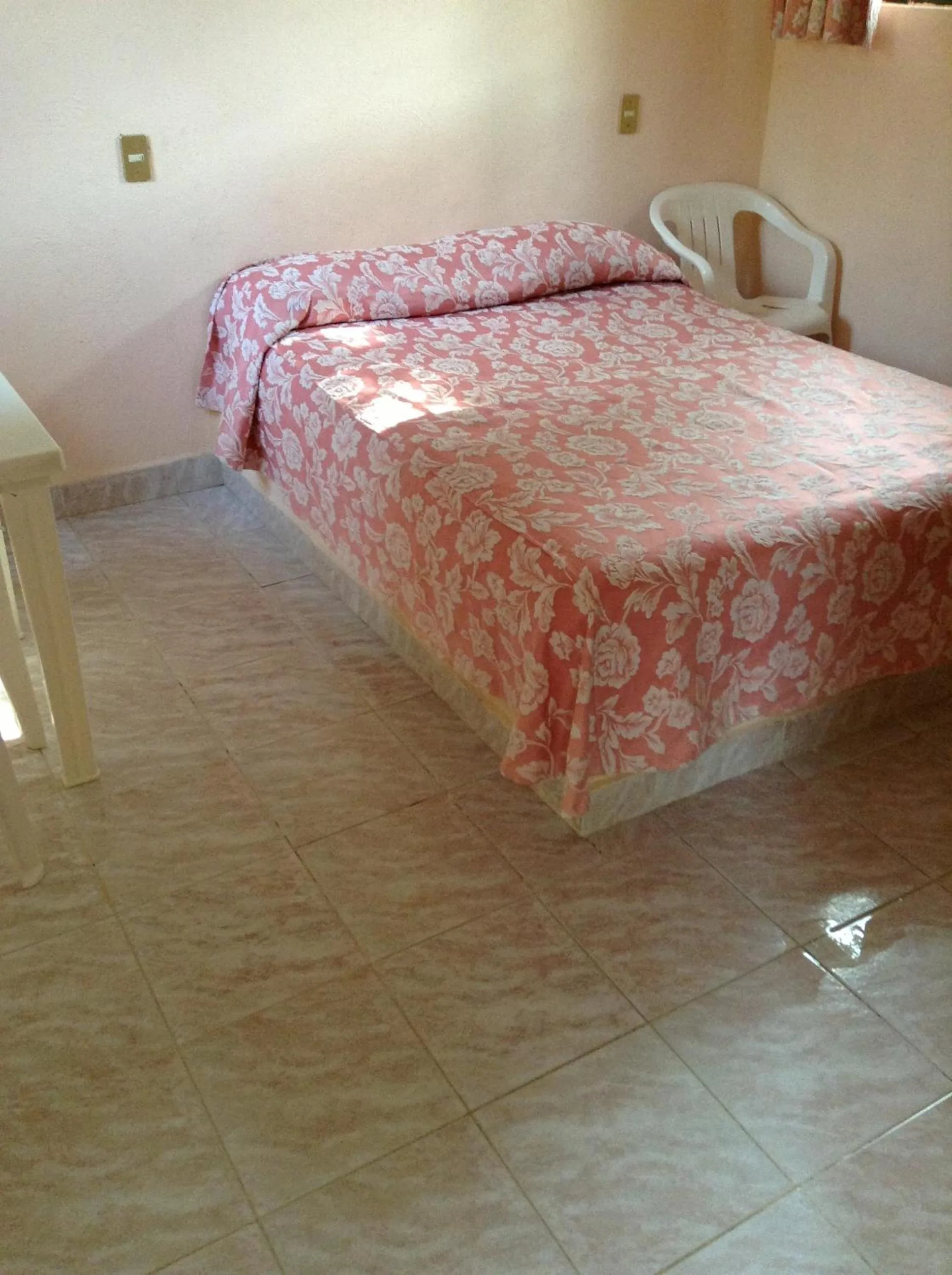 Bed in Hotel Tecozautla