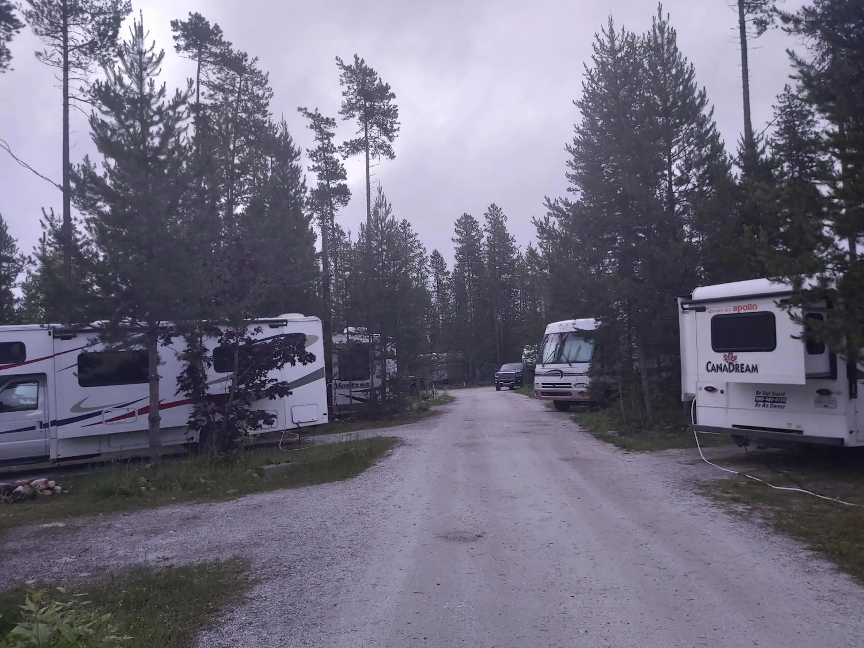 Blue River Campgrounds & Cabin-public washroom