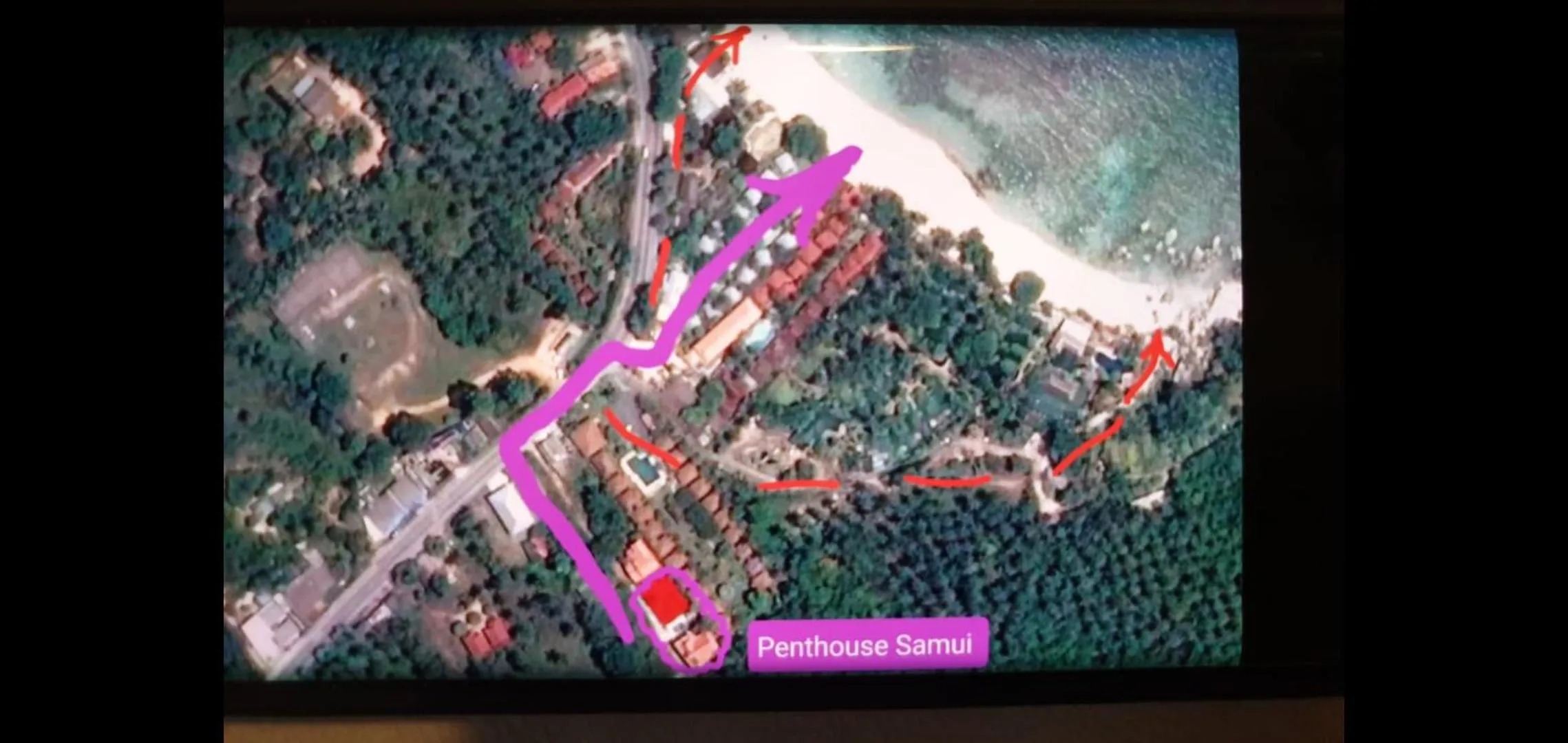 Restaurant/places to eat in Penthouse Crystal Bay Apartments