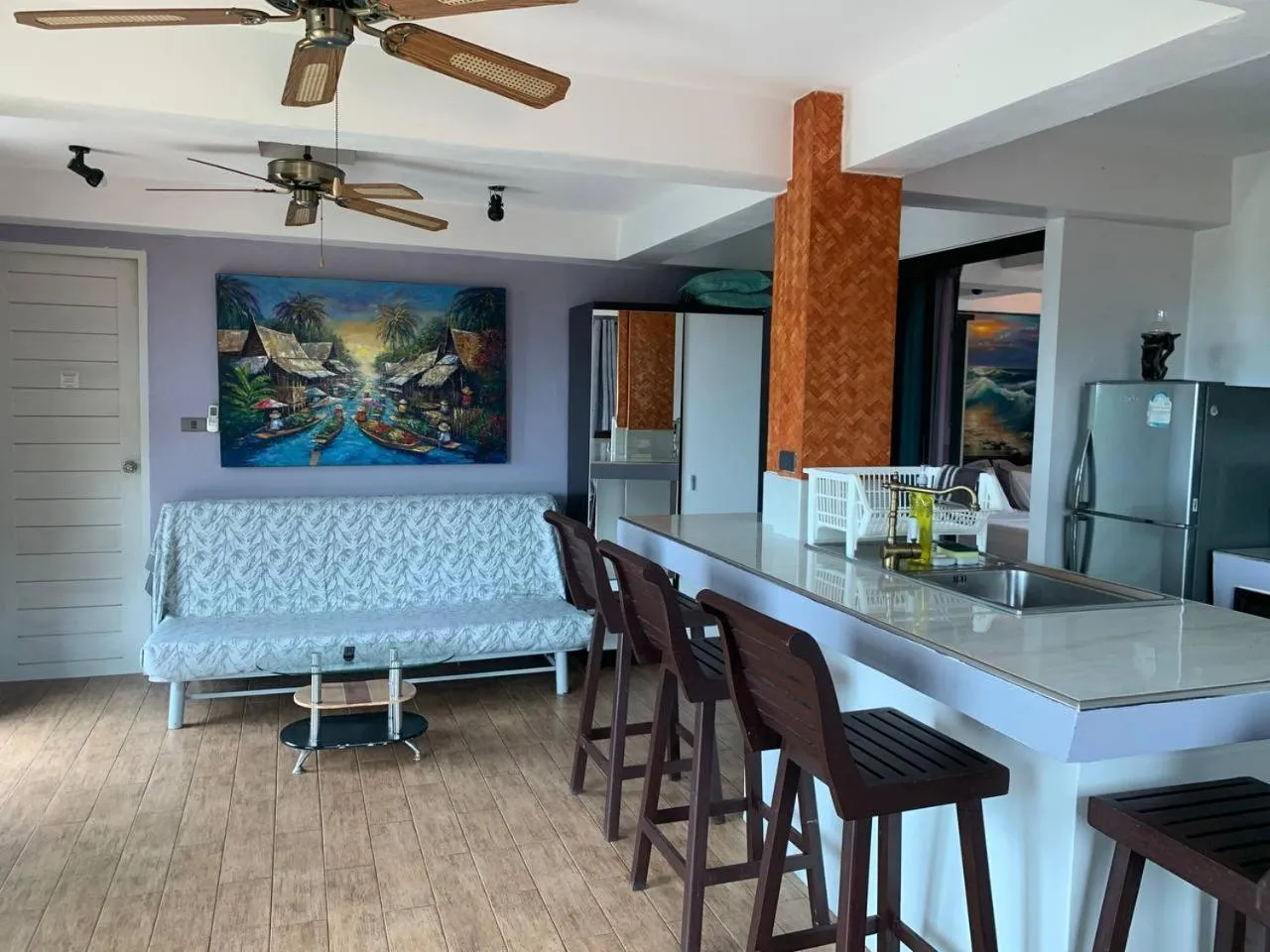 Kitchen or kitchenette in Penthouse Crystal Bay Apartments