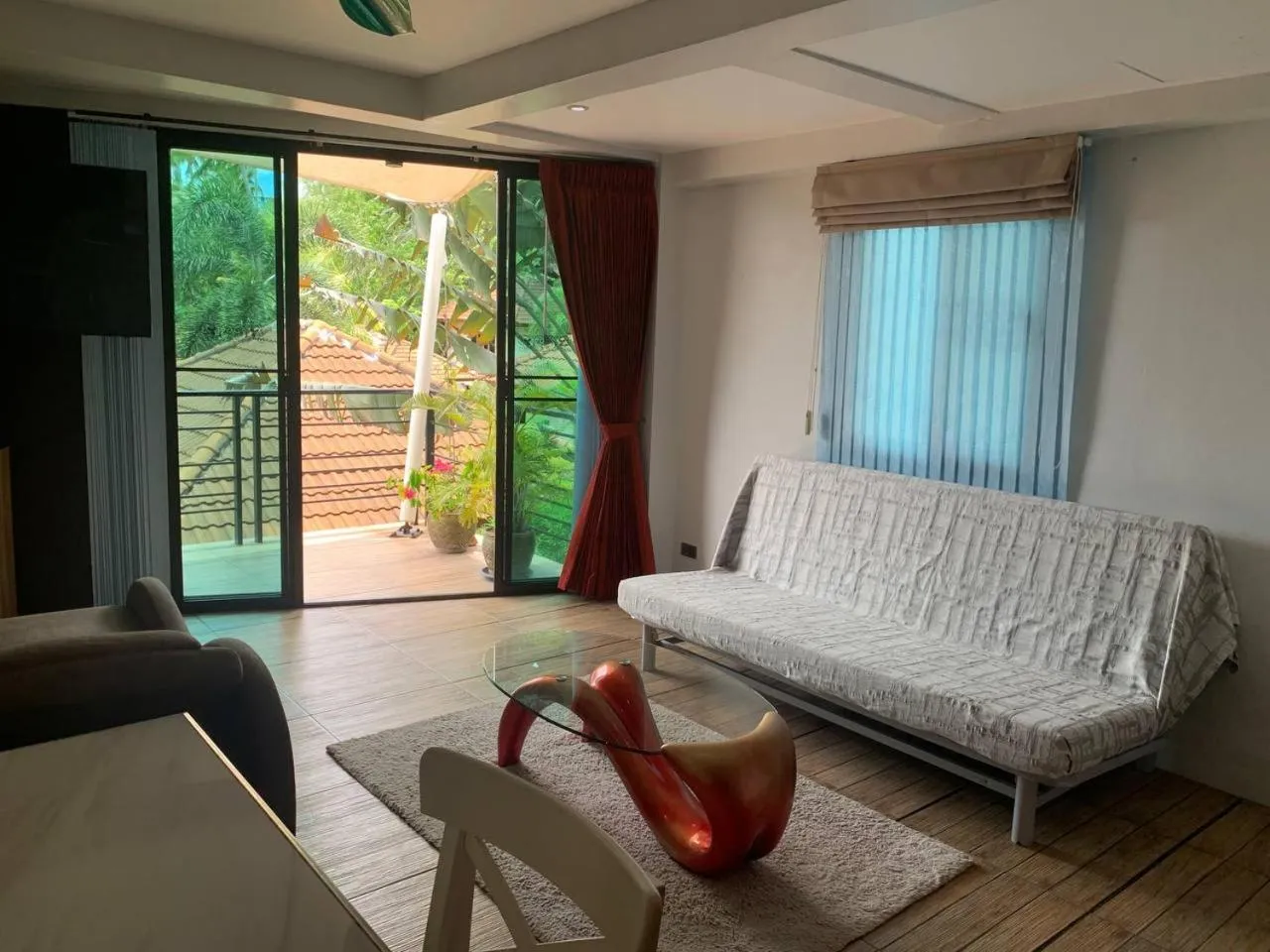 Living room in Penthouse Crystal Bay Apartments