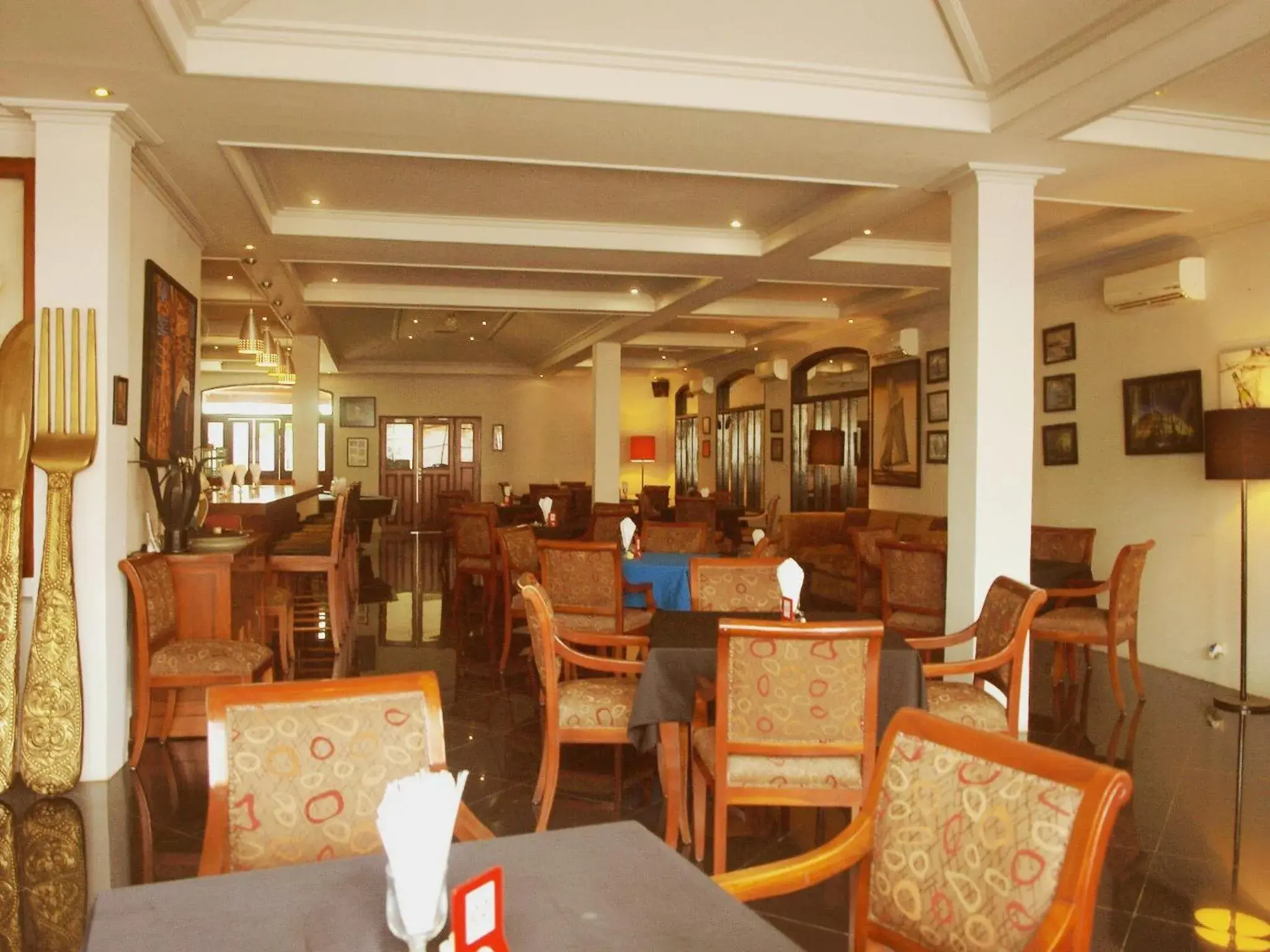 Restaurant/places to eat in The Gecho Inn Town Restaurant/places to eat in The Gecho Inn Town