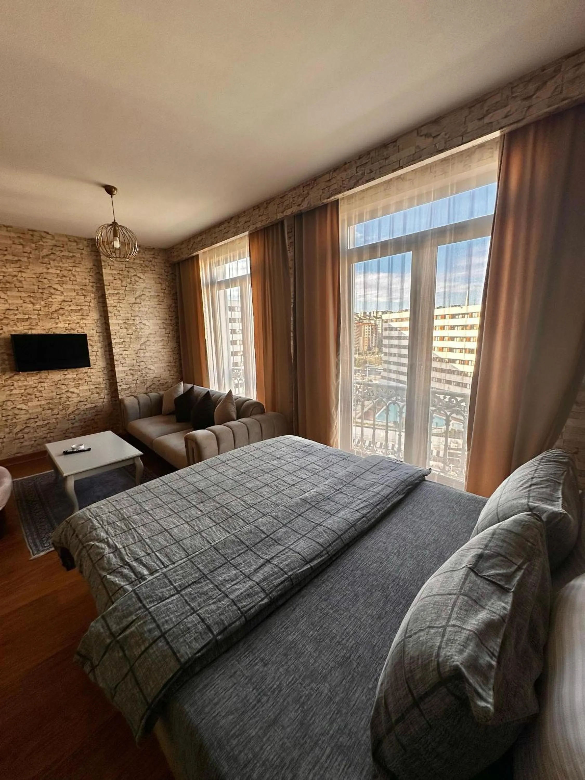 Bed in SABİHA GOKCEN İSTANBUL HOUSES Airport