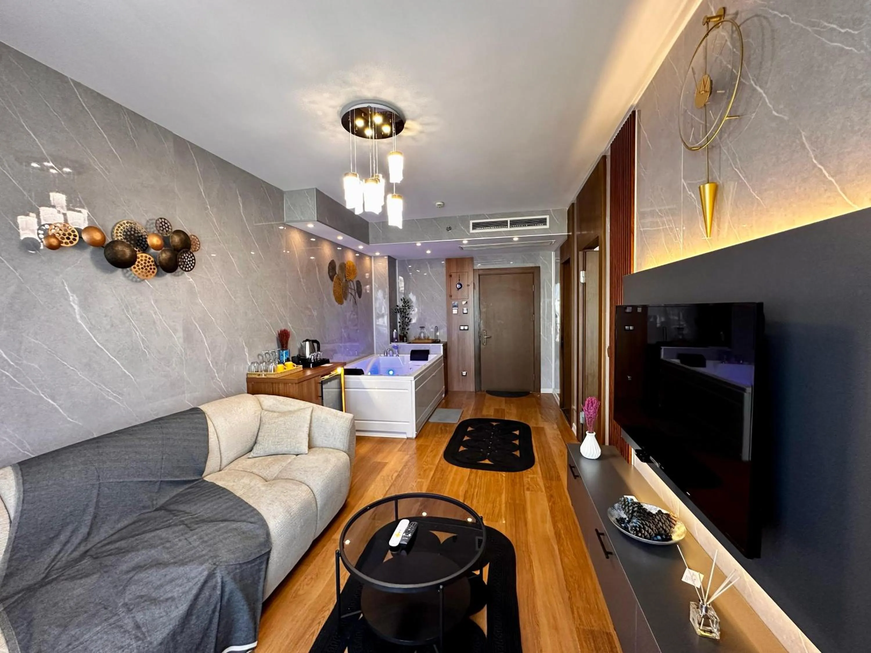 SABİHA GOKCEN İSTANBUL HOUSES Airport