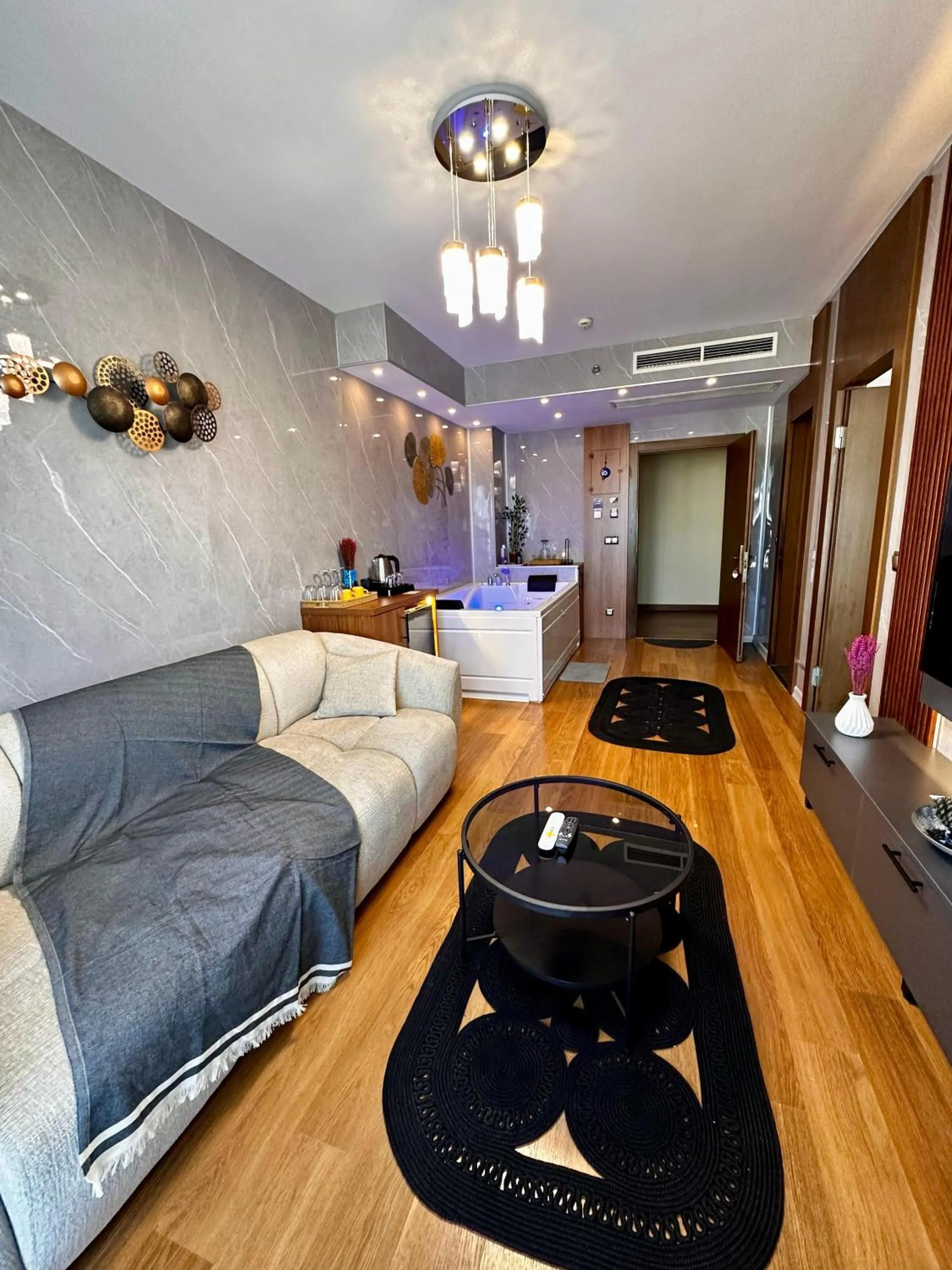 SABİHA GOKCEN İSTANBUL HOUSES Airport