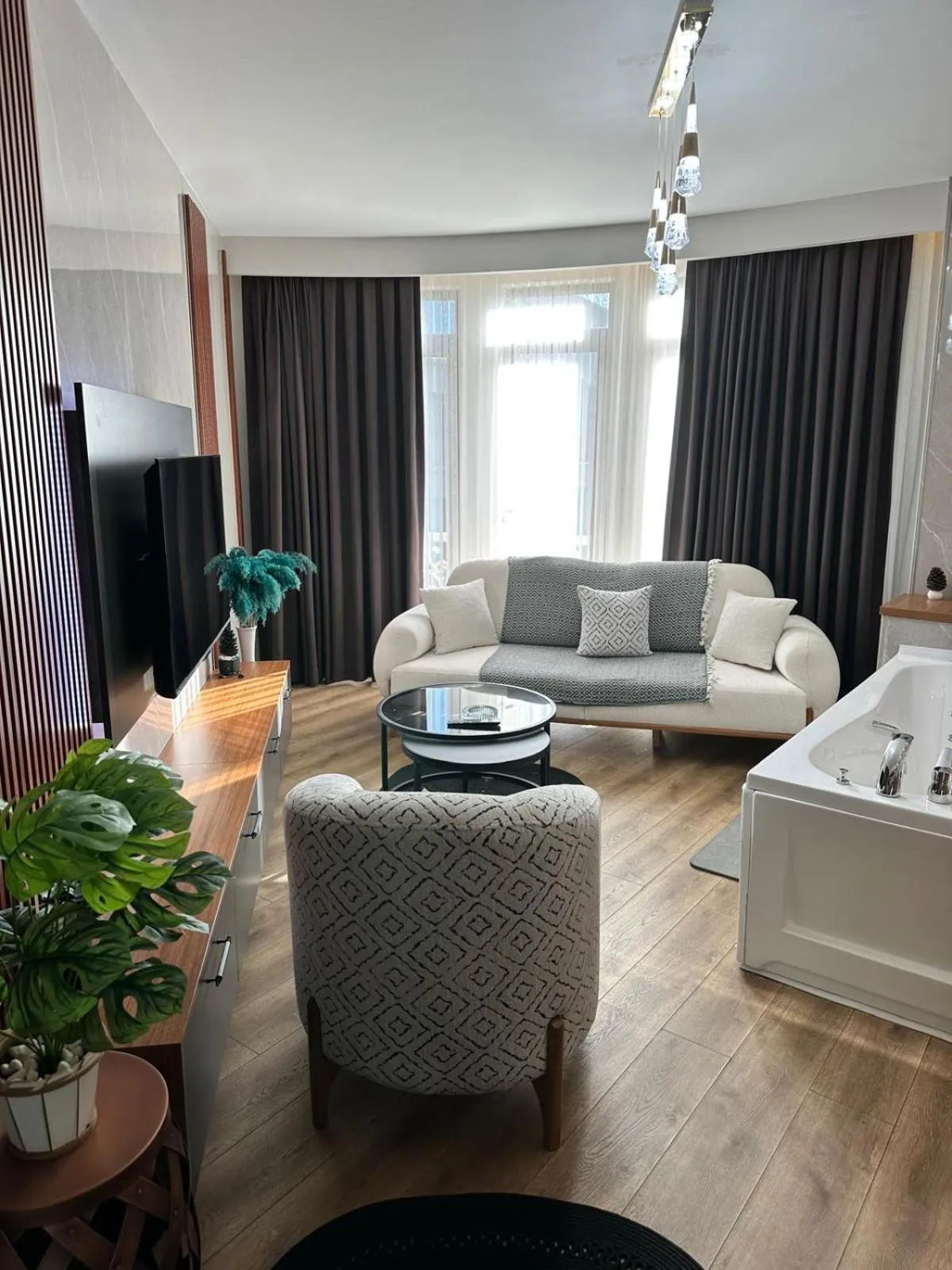 Bed in SABİHA GOKCEN İSTANBUL HOUSES Airport