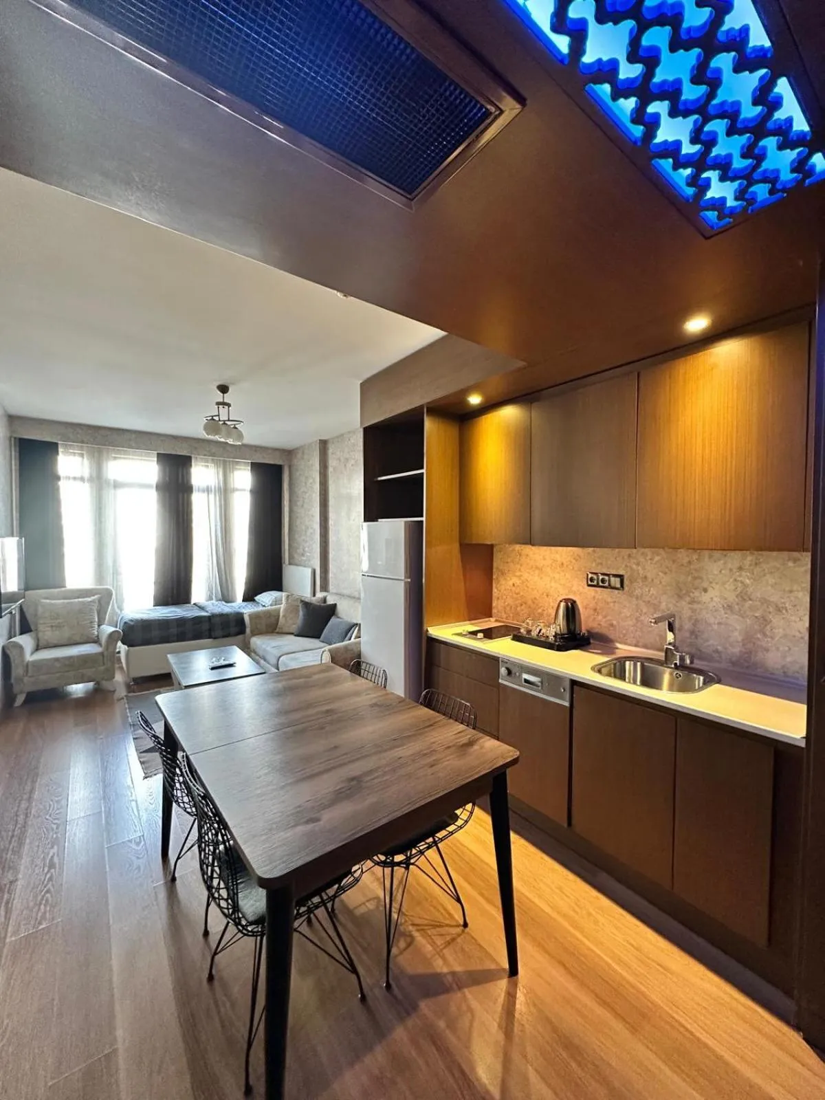 SABİHA GOKCEN İSTANBUL HOUSES Airport