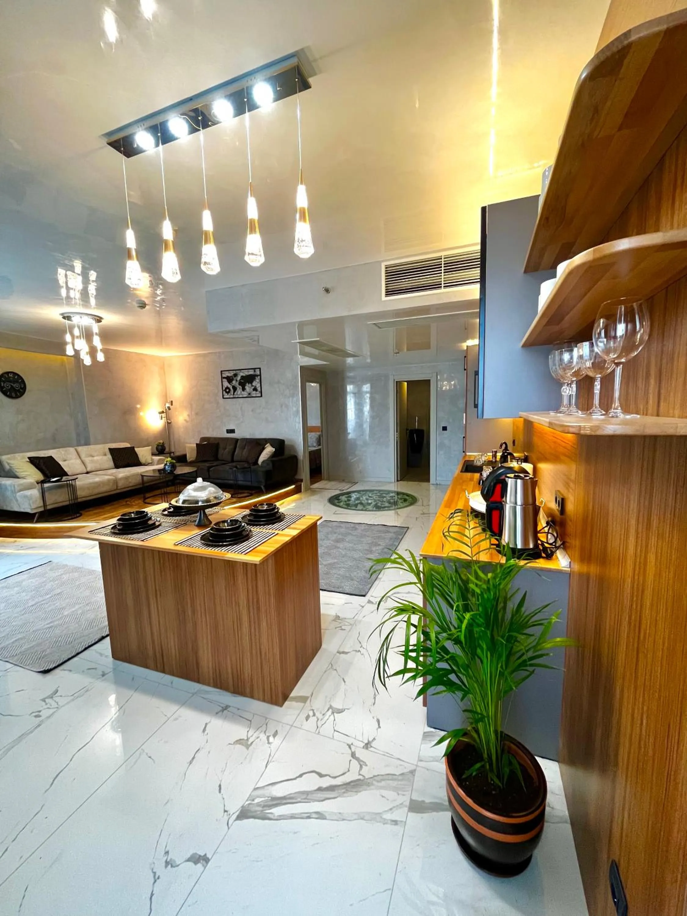 SABİHA GOKCEN İSTANBUL HOUSES Airport