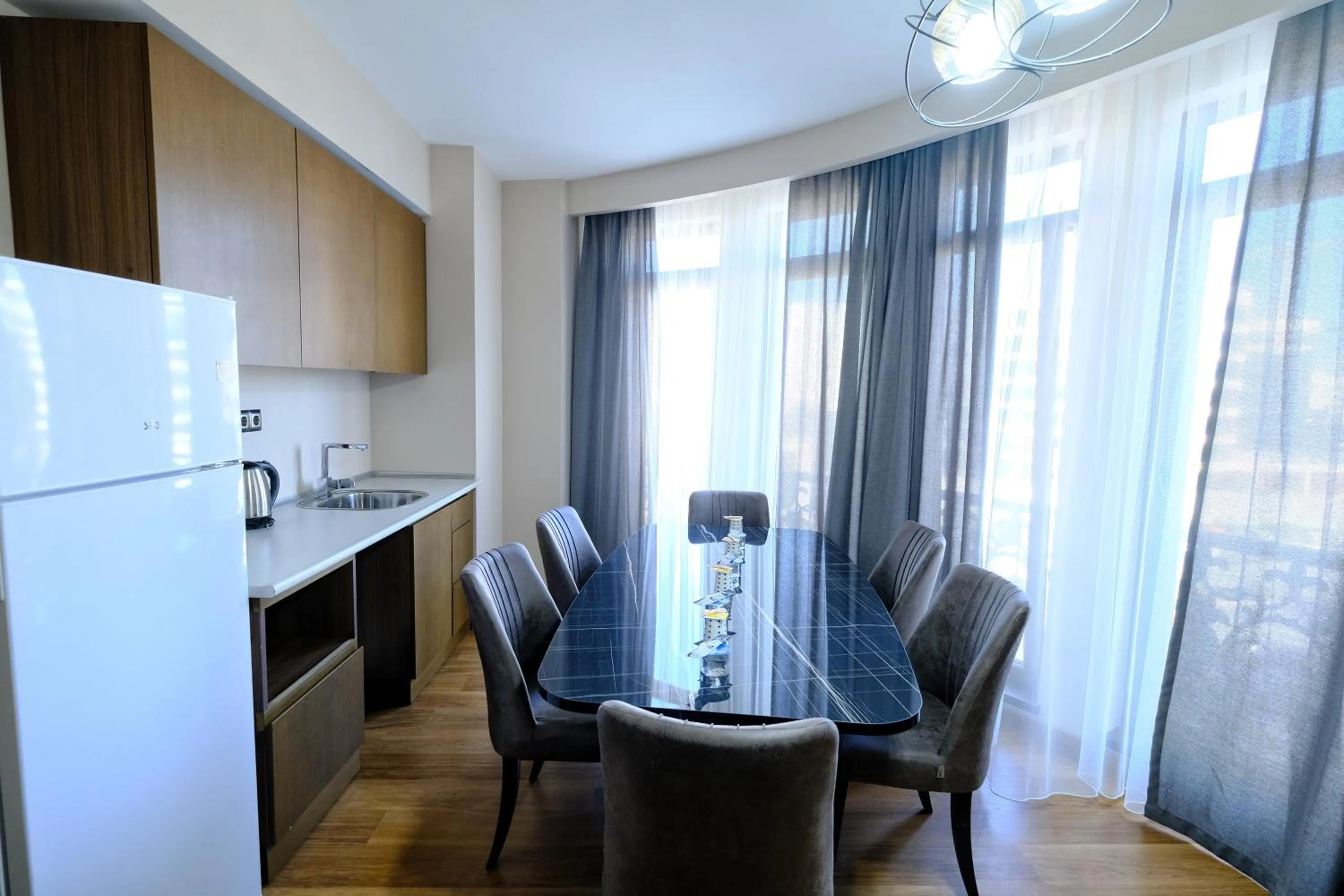 SABİHA GOKCEN İSTANBUL HOUSES Airport