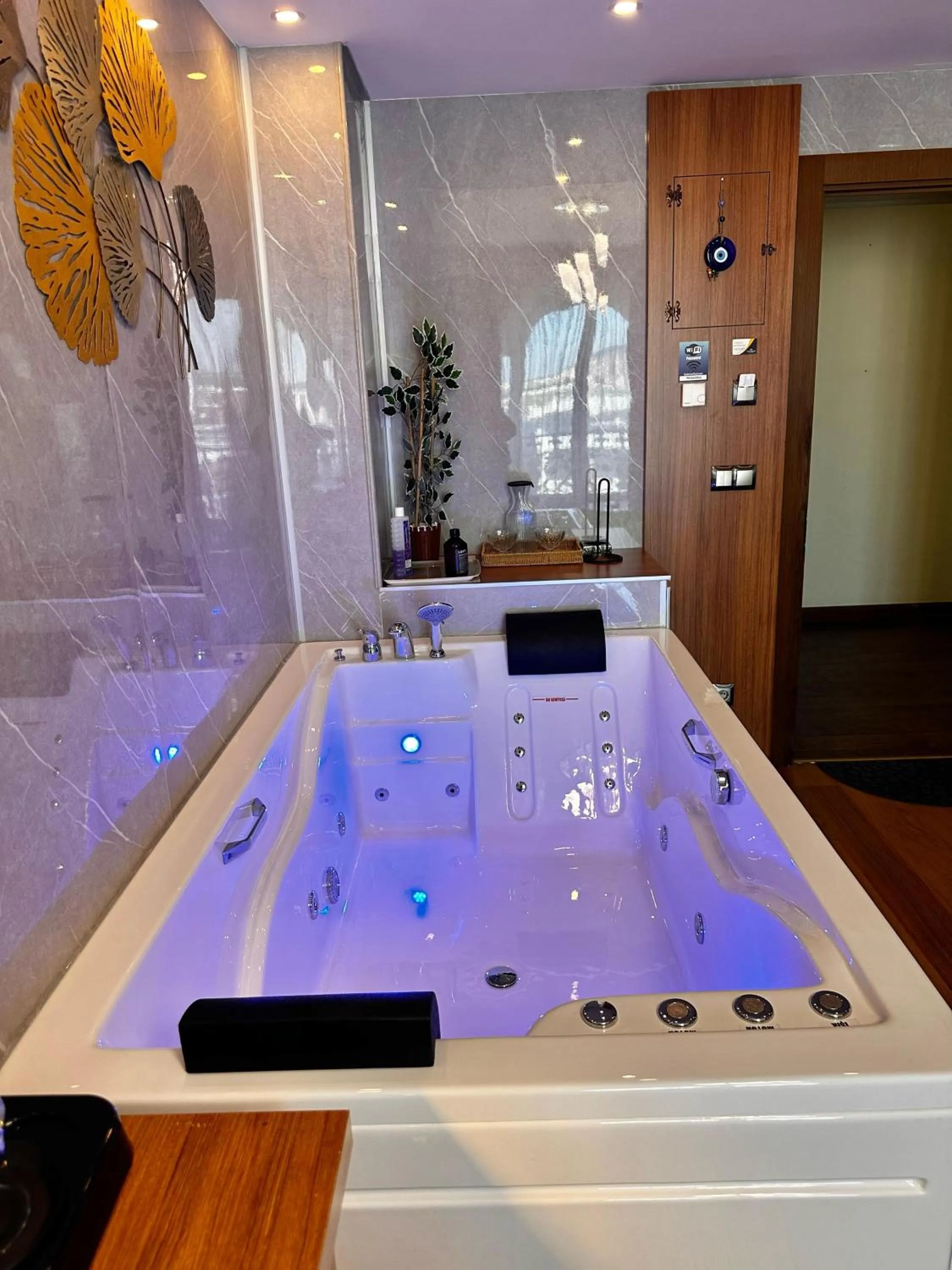 SABİHA GOKCEN İSTANBUL HOUSES Airport