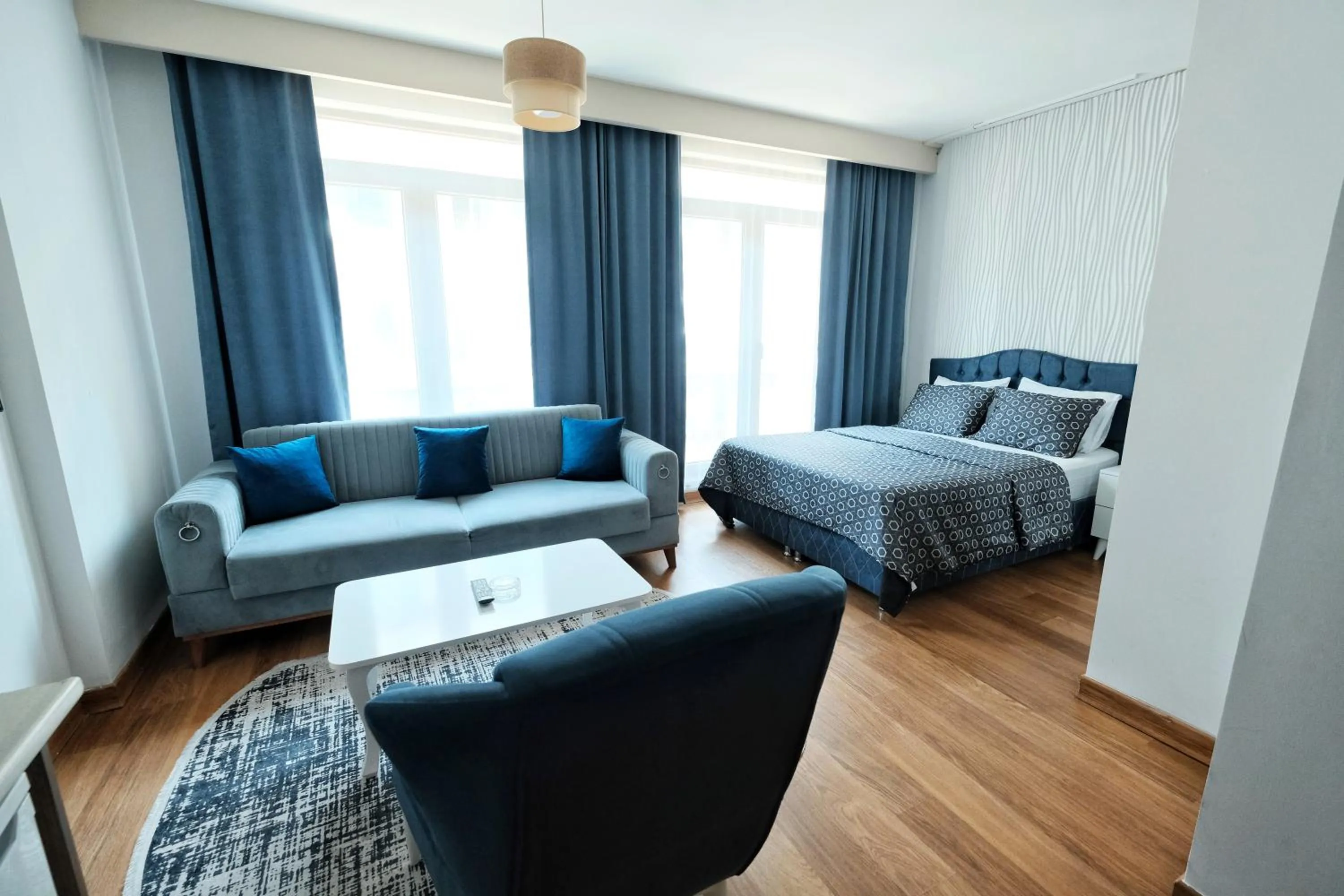 Bed in SABİHA GOKCEN İSTANBUL HOUSES Airport