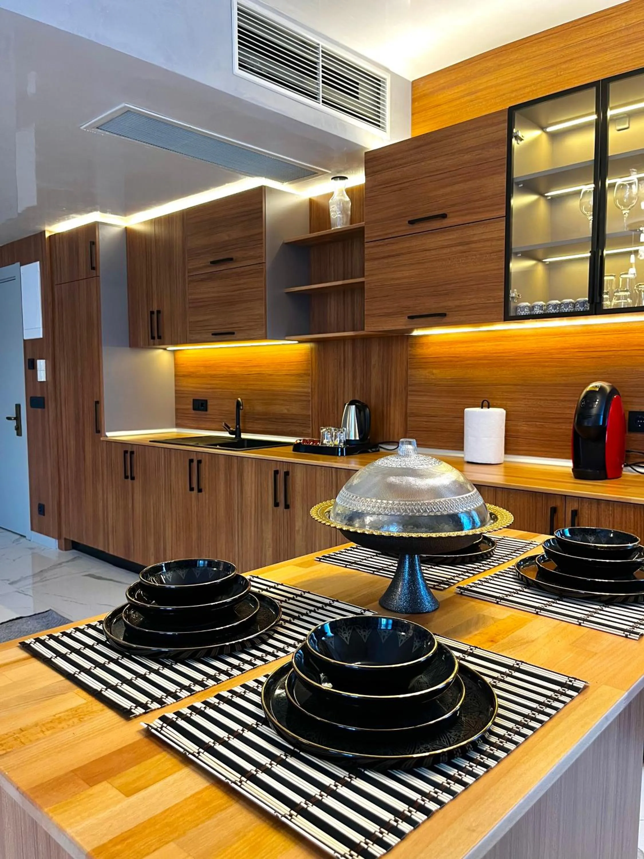 SABİHA GOKCEN İSTANBUL HOUSES Airport