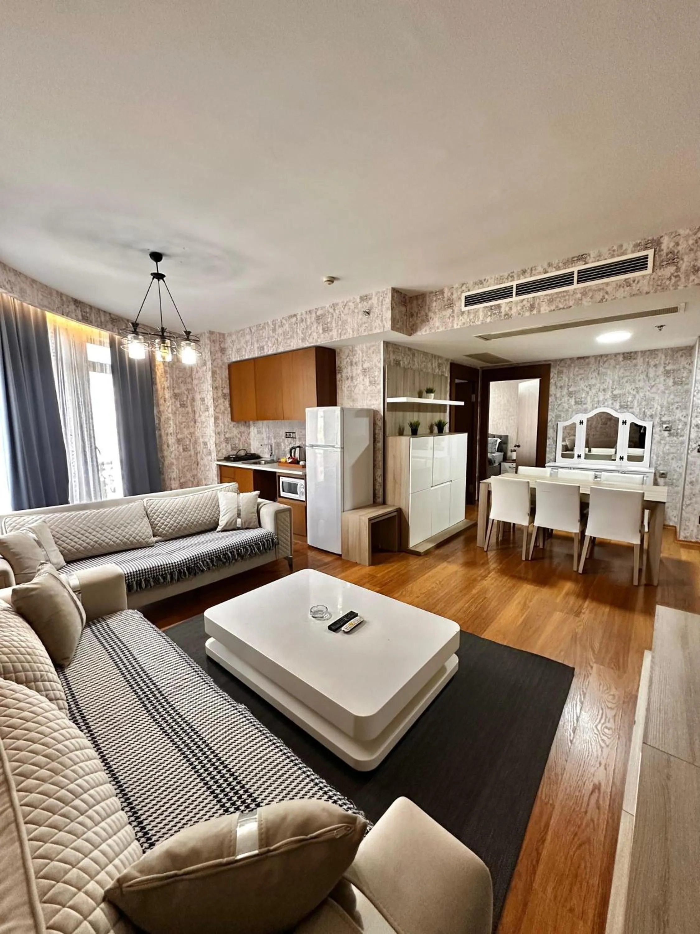 SABİHA GOKCEN İSTANBUL HOUSES Airport