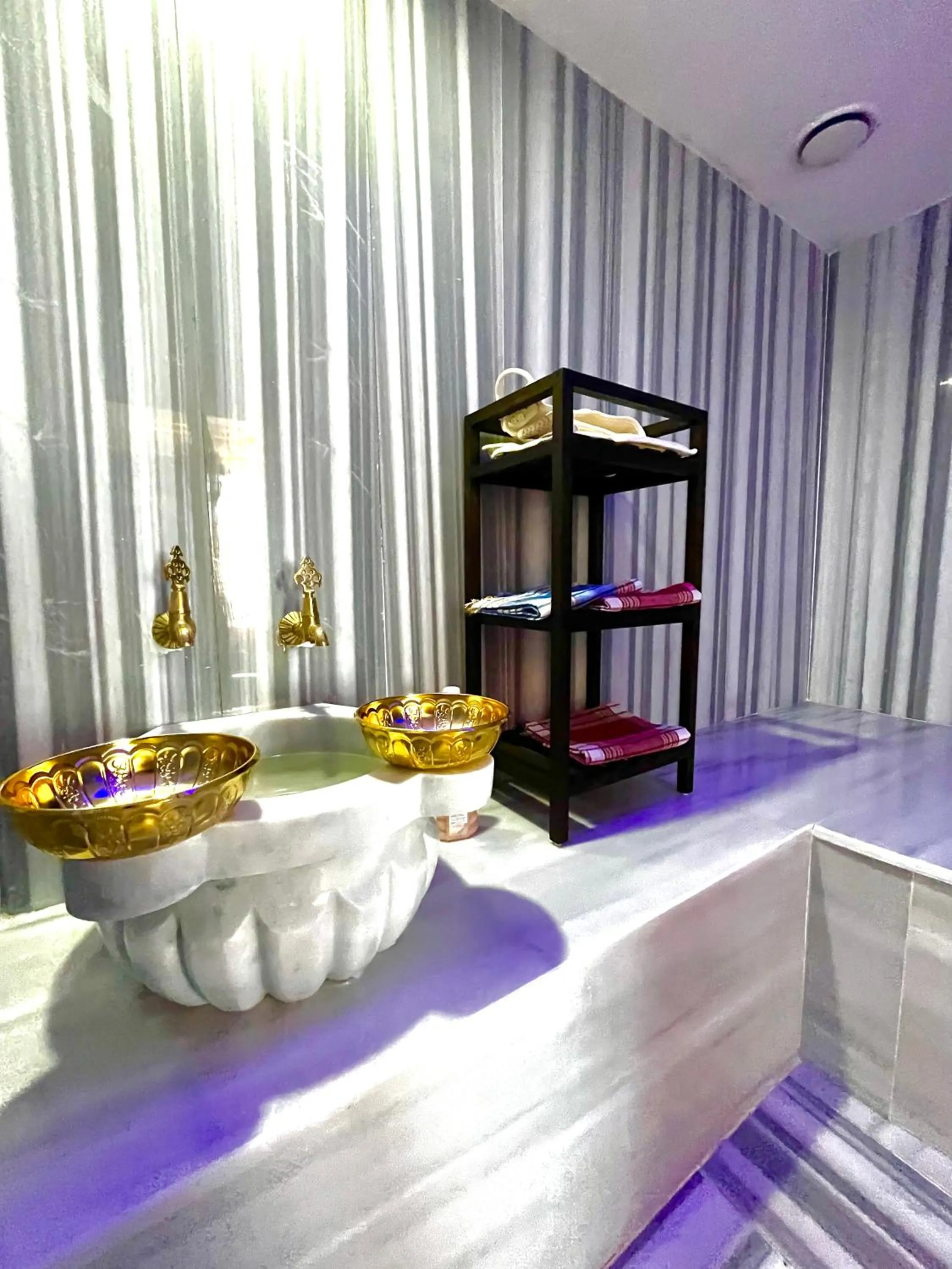 SABİHA GOKCEN İSTANBUL HOUSES Airport