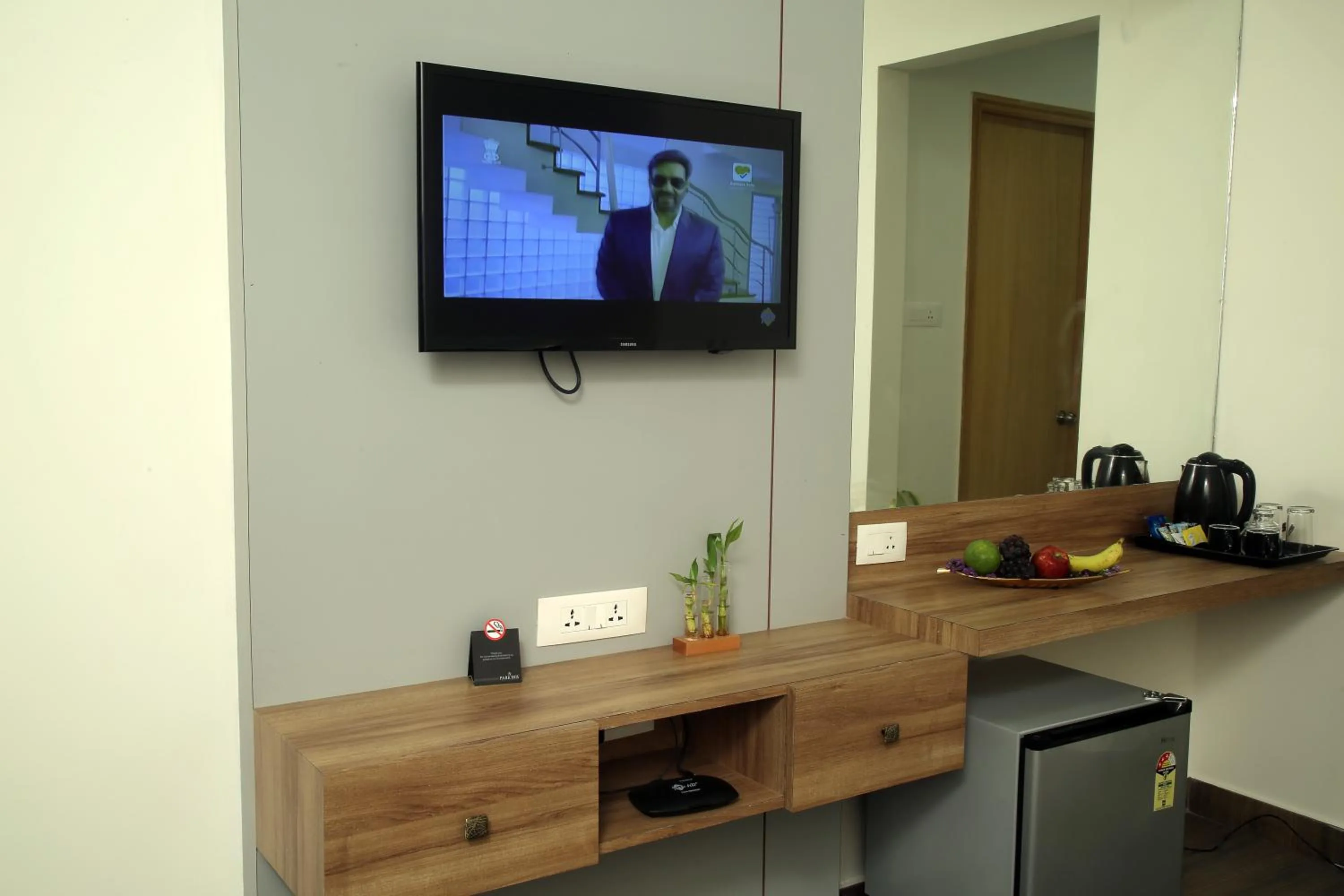 TV and multimedia in PARK IRIS HOTELS, MG Road