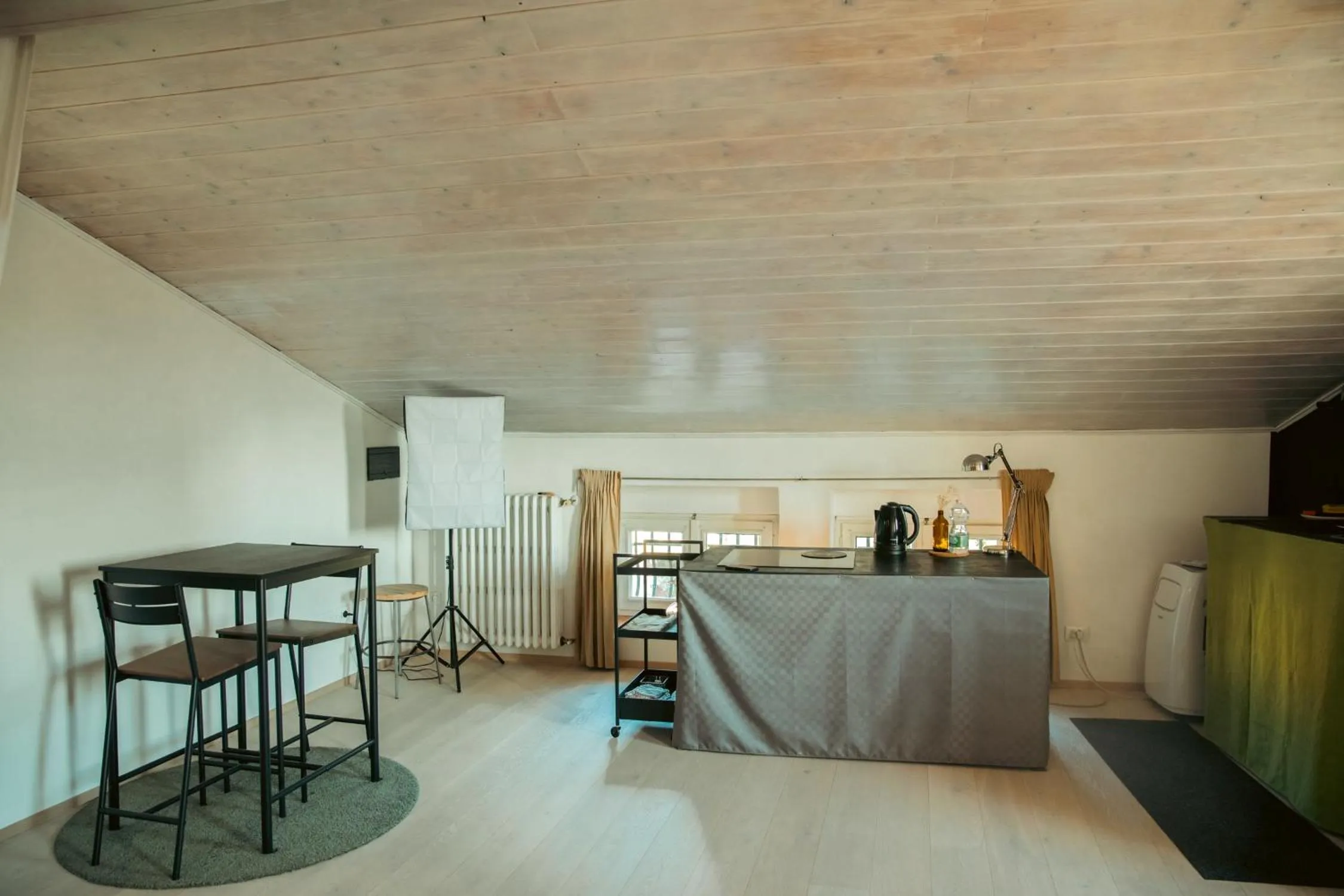 Kitchen or kitchenette in CA11 - Apartments