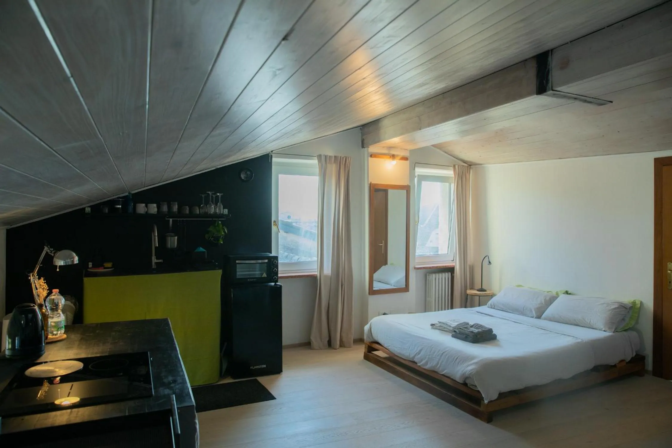 Bedroom in CA11 - Apartments