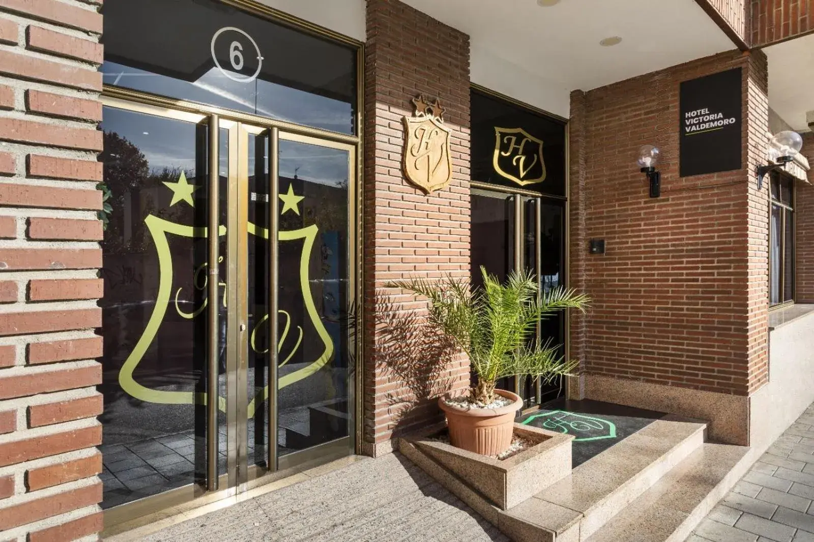 Property building in Hotel Victoria Valdemoro Property building in Hotel Victoria Valdemoro