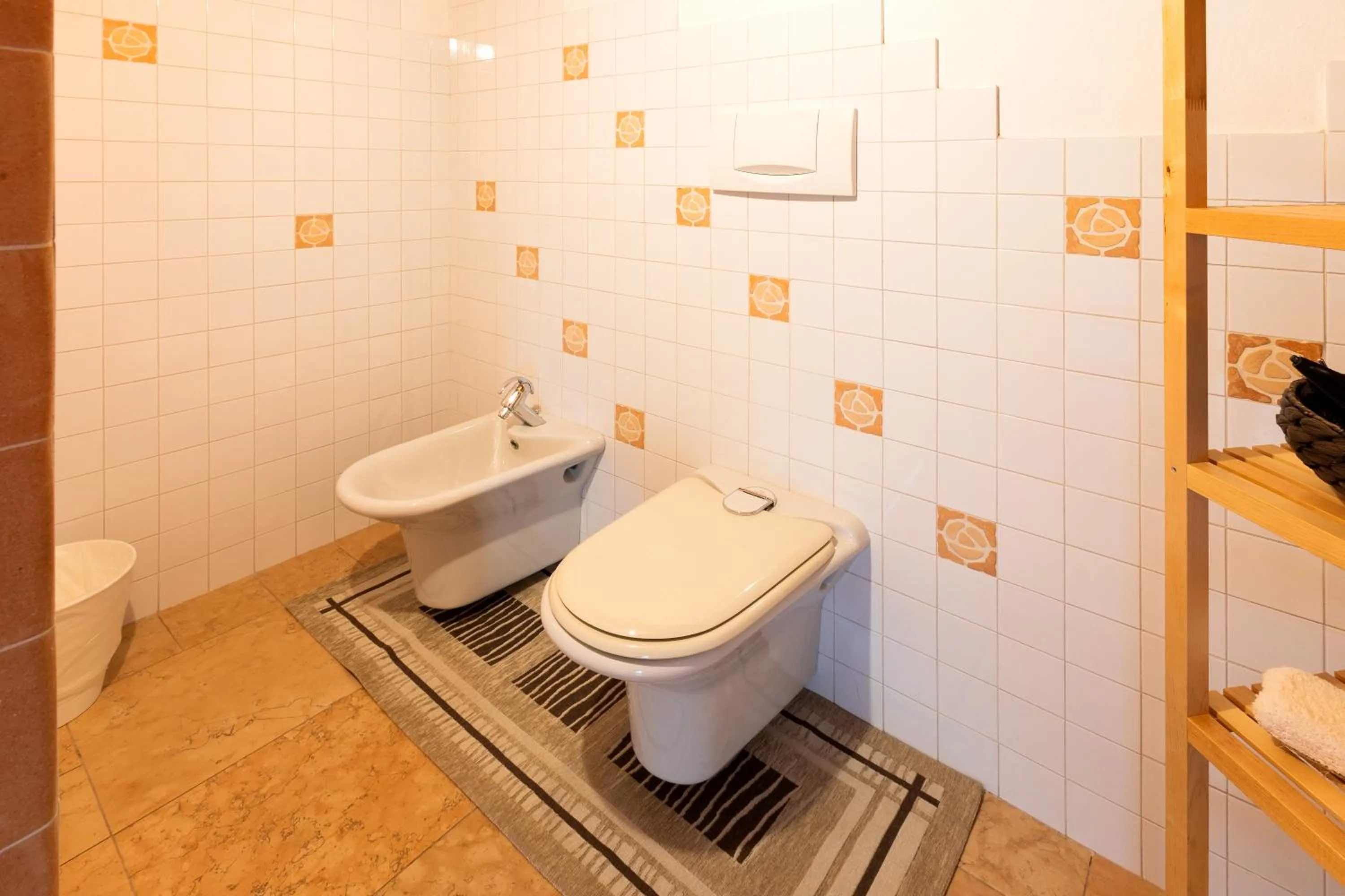 Bathroom in B&B Antico Borgo Marcemigo