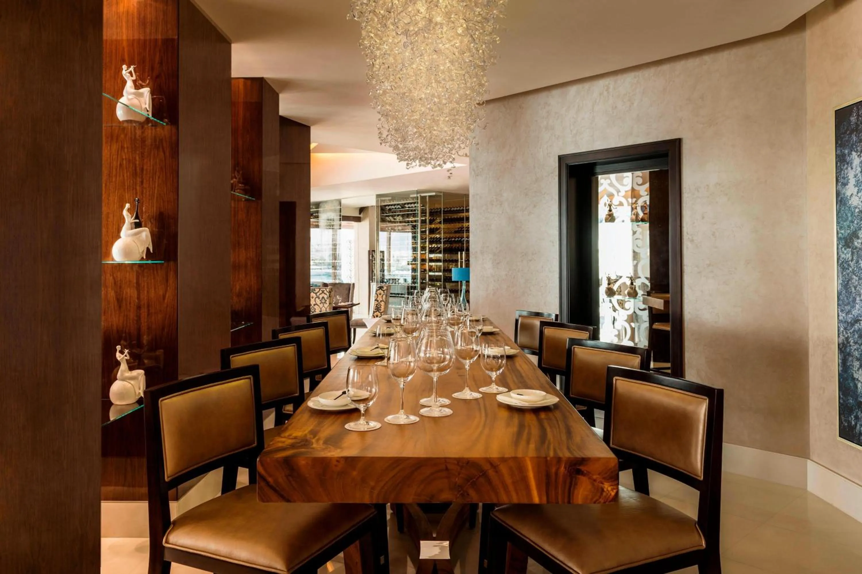 Restaurant/places to eat in Sheraton Dubai Creek Hotel & Towers