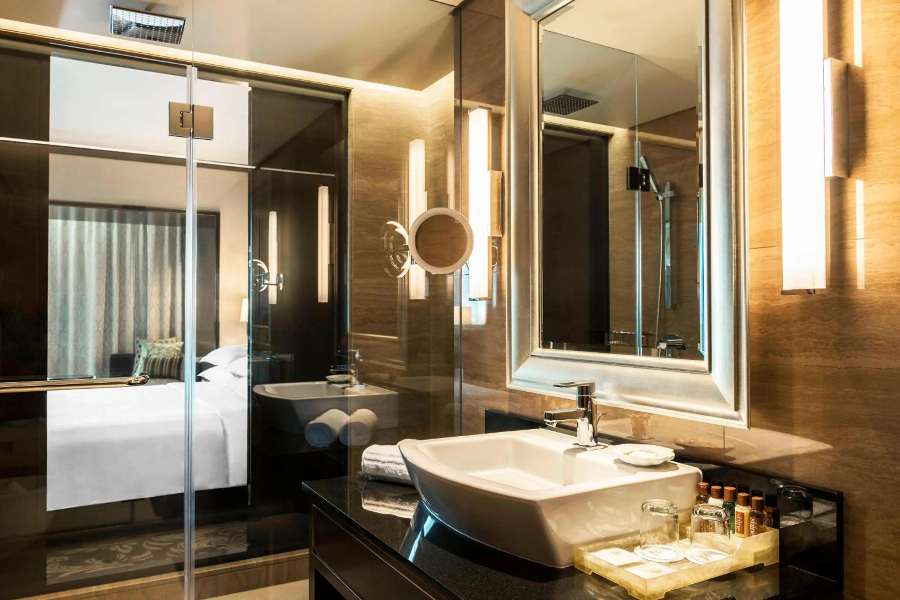 Bathroom in Sheraton Dubai Creek Hotel & Towers