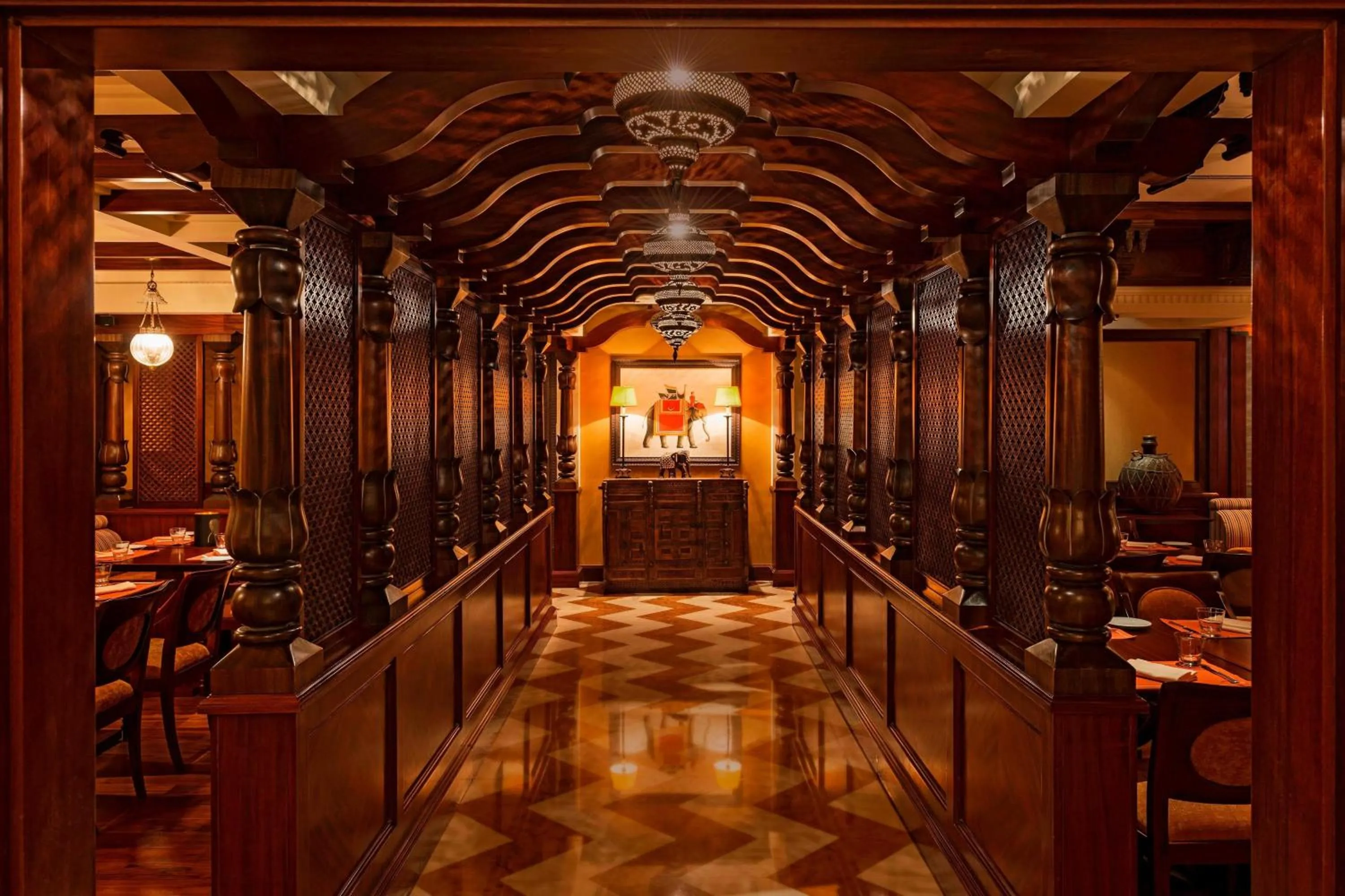 Restaurant/places to eat in Sheraton Dubai Creek Hotel & Towers