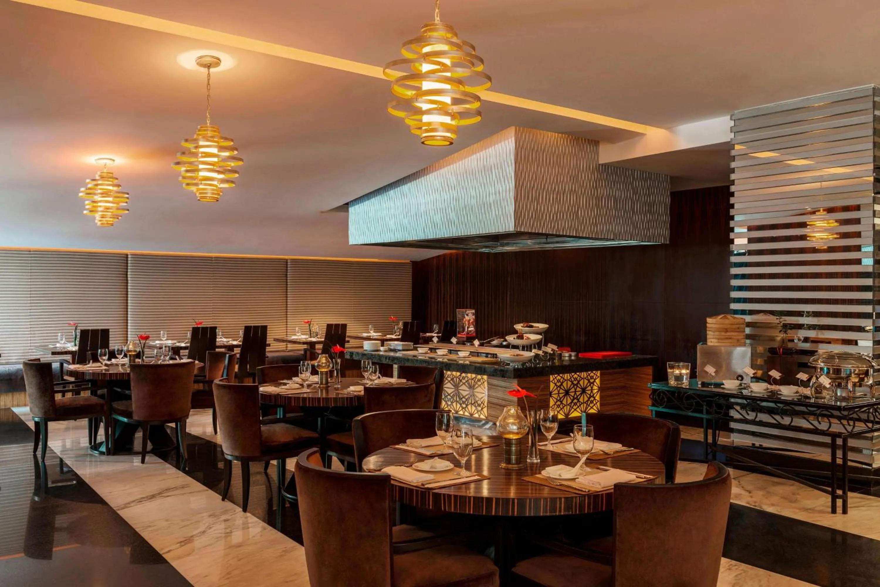 Restaurant/places to eat in Sheraton Dubai Creek Hotel & Towers