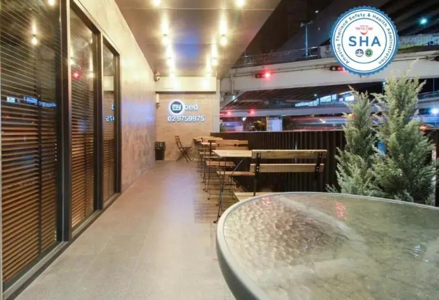 Balcony/Terrace in MyBed Ratchada Balcony/Terrace in MyBed Ratchada