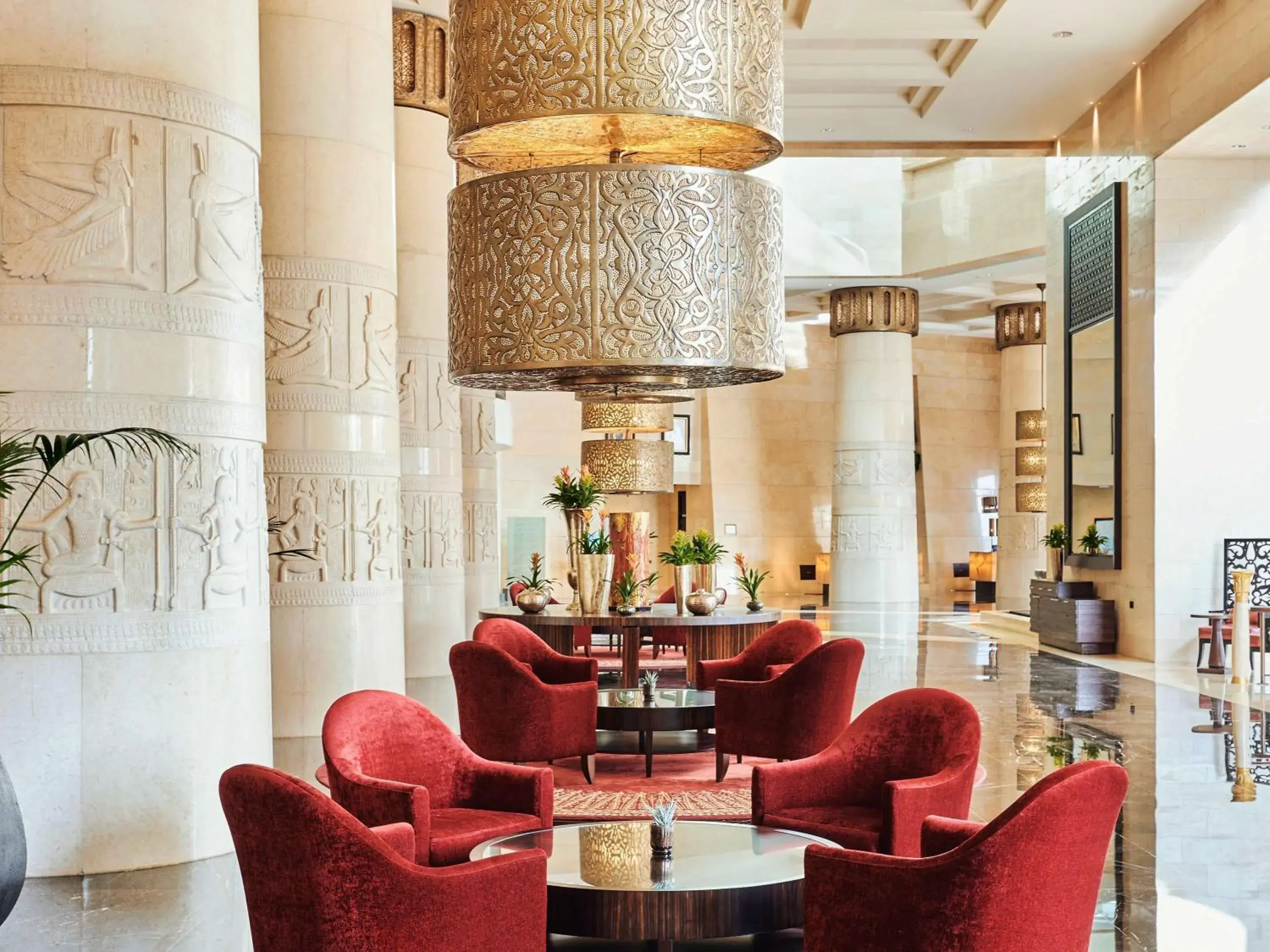 Restaurant/places to eat in Raffles Dubai Restaurant/places to eat in Raffles Dubai