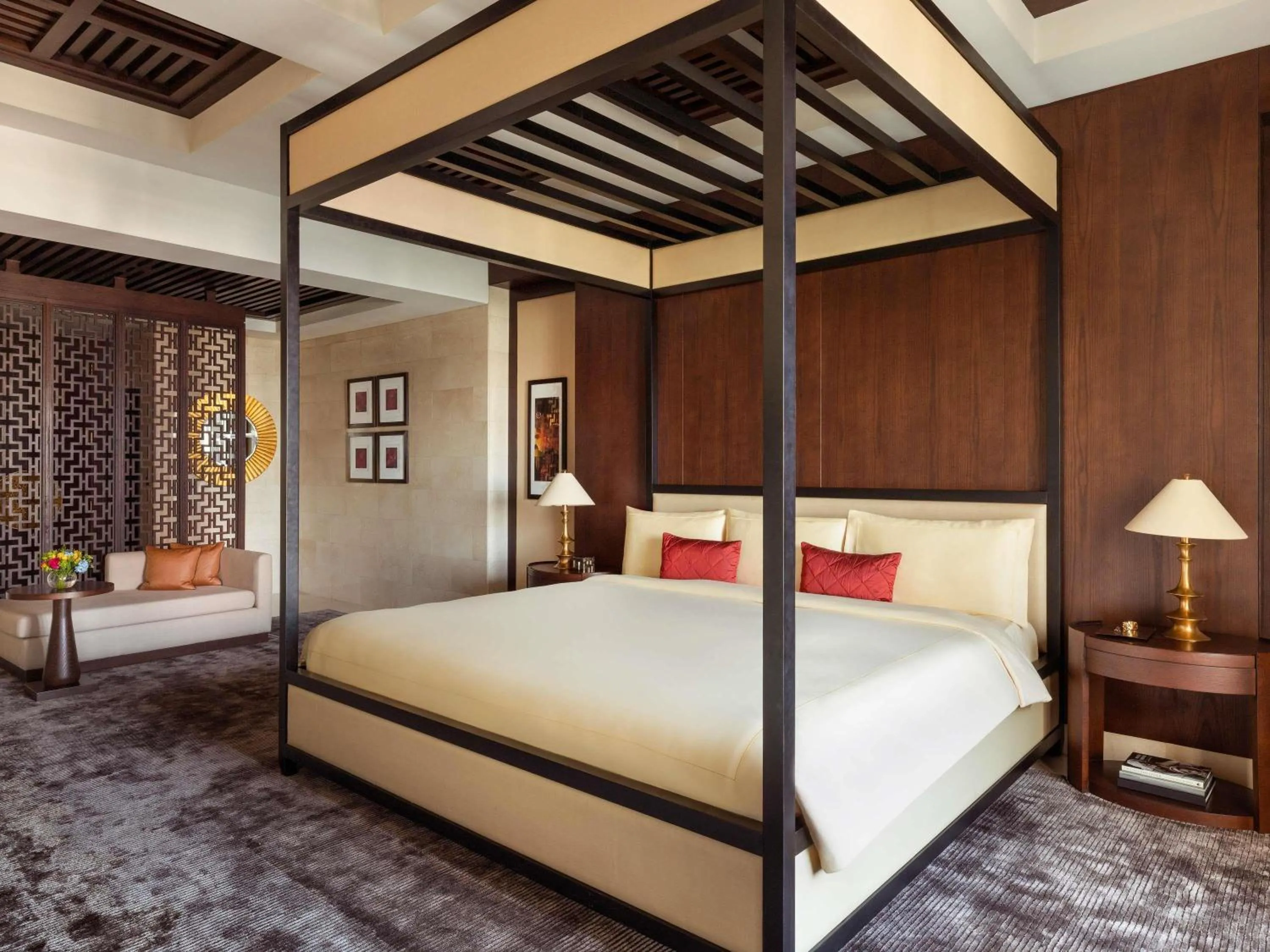 Bedroom, Bed in Raffles Dubai