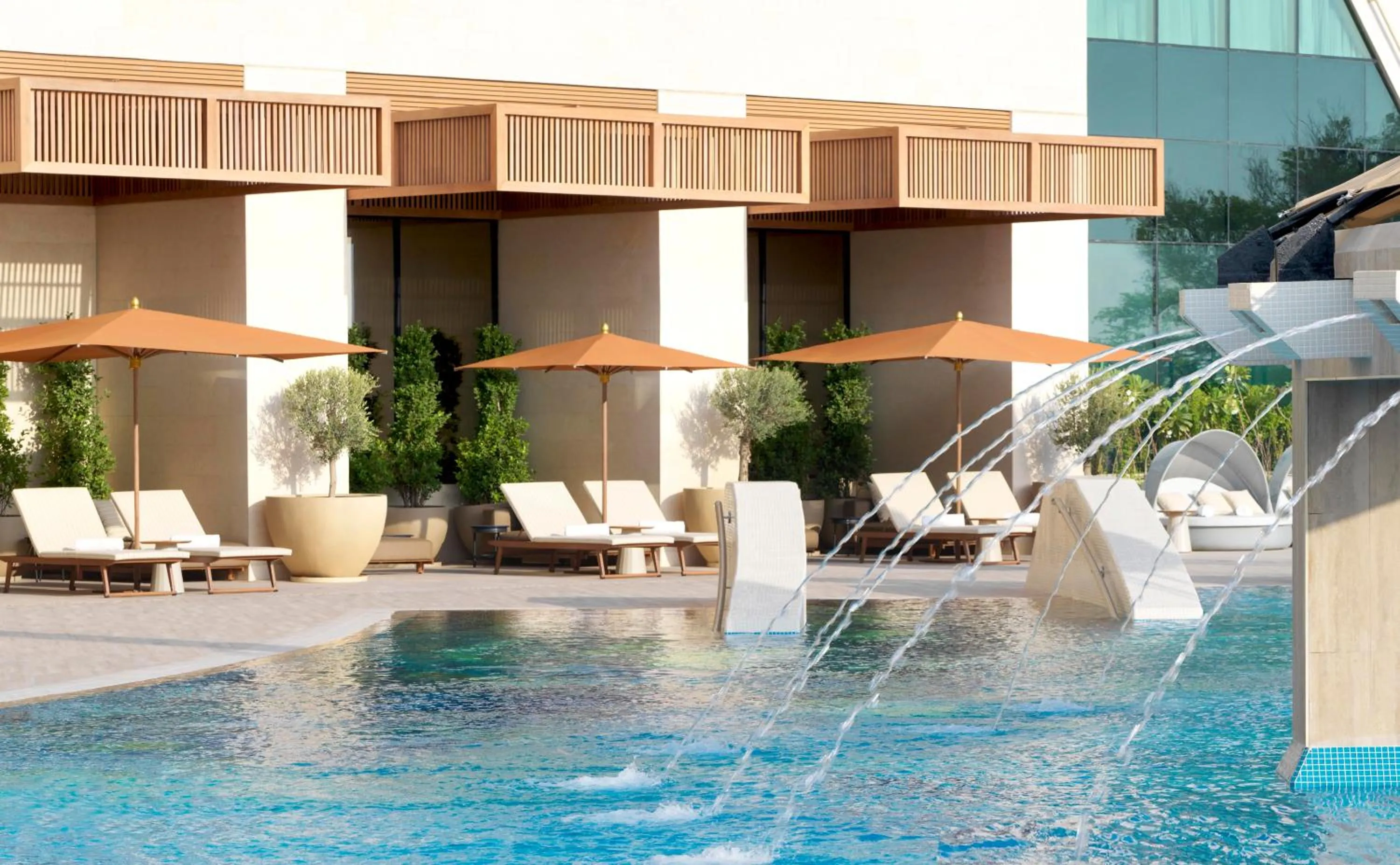 Swimming pool in Raffles Dubai