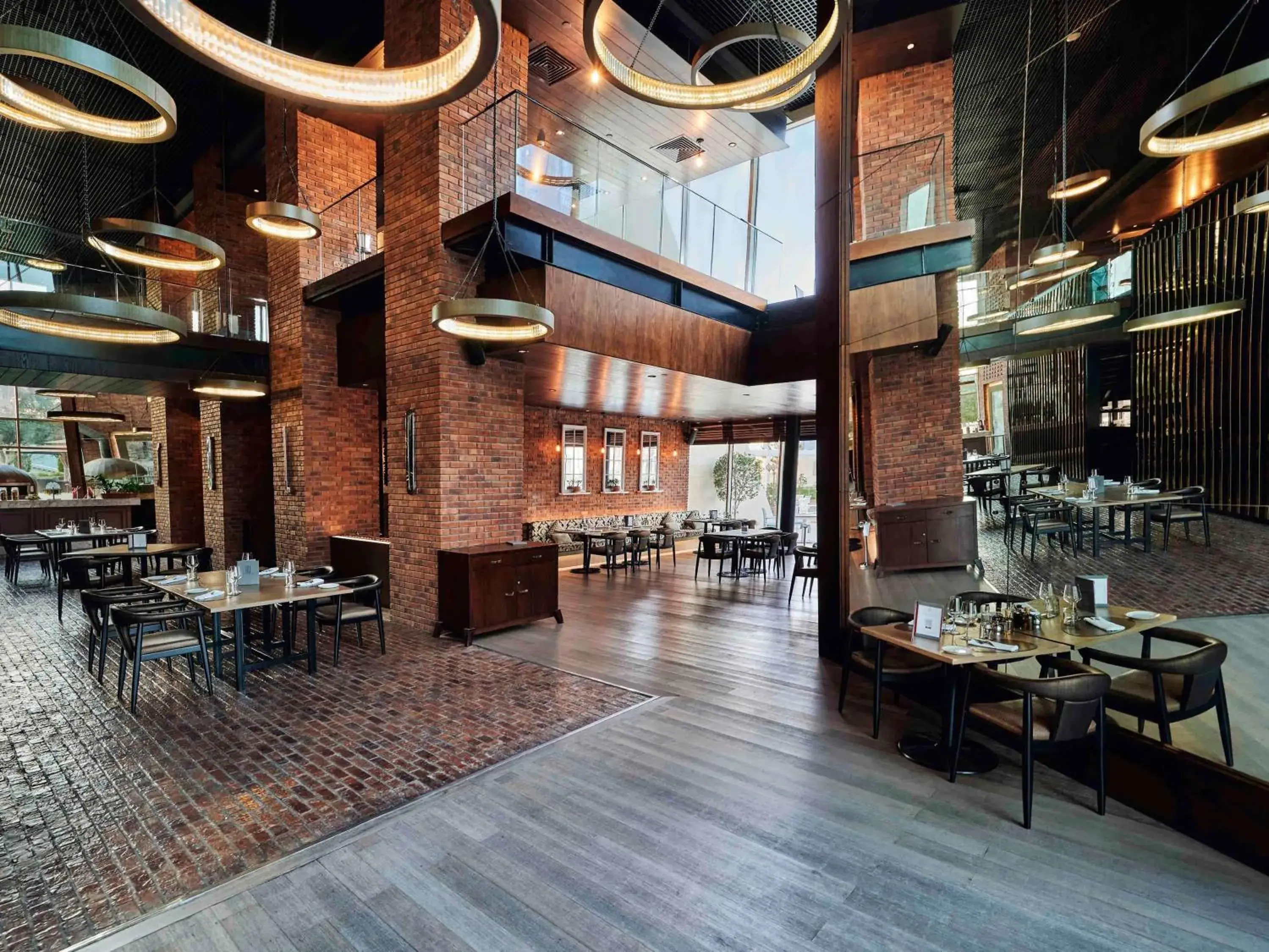 Restaurant/places to eat in Raffles Dubai Restaurant/places to eat in Raffles Dubai