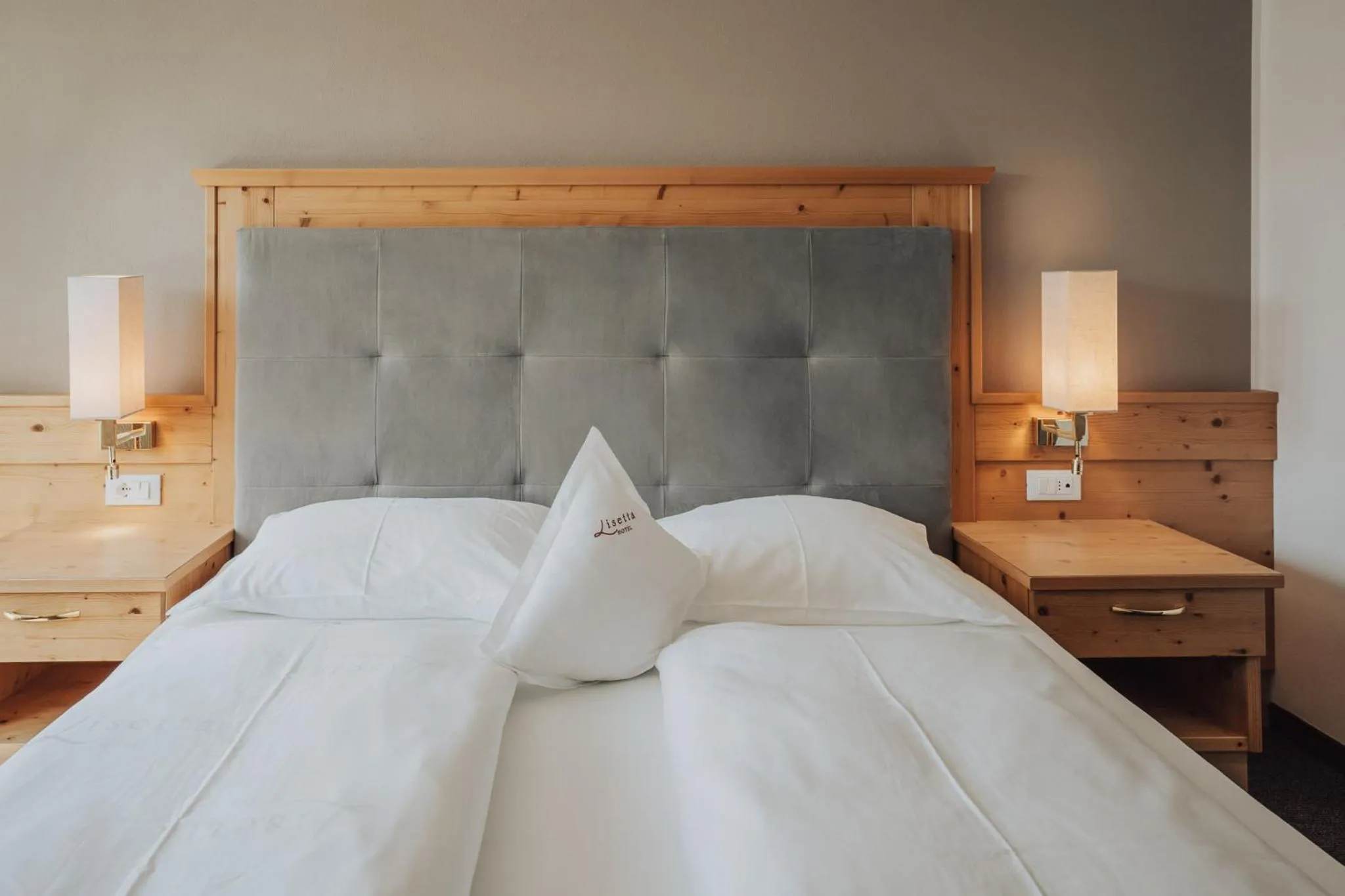 Bedroom, Bed in Hotel Lisetta