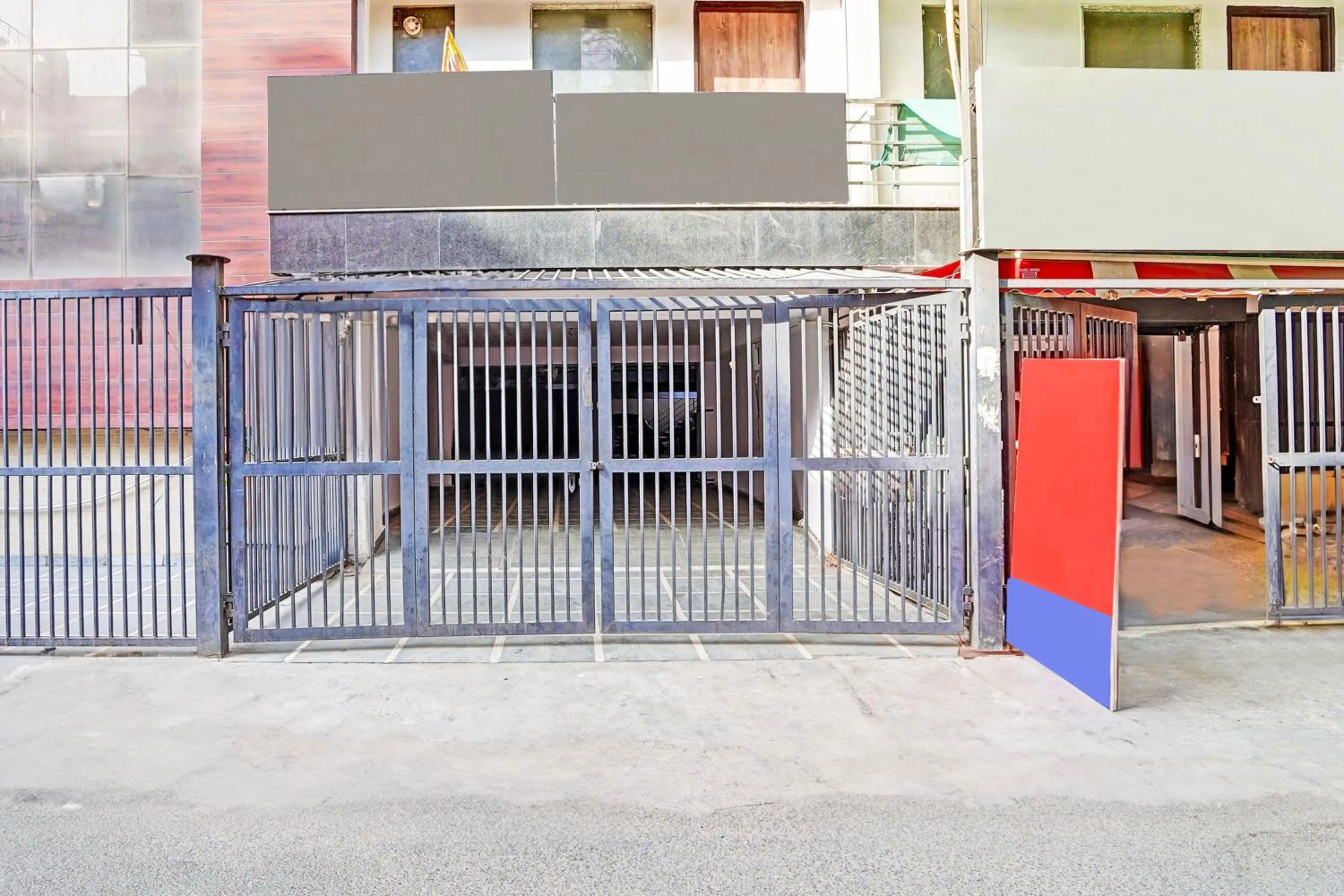 Facade/entrance in Super Collection O Tilak Nagar Near Pacific Mall