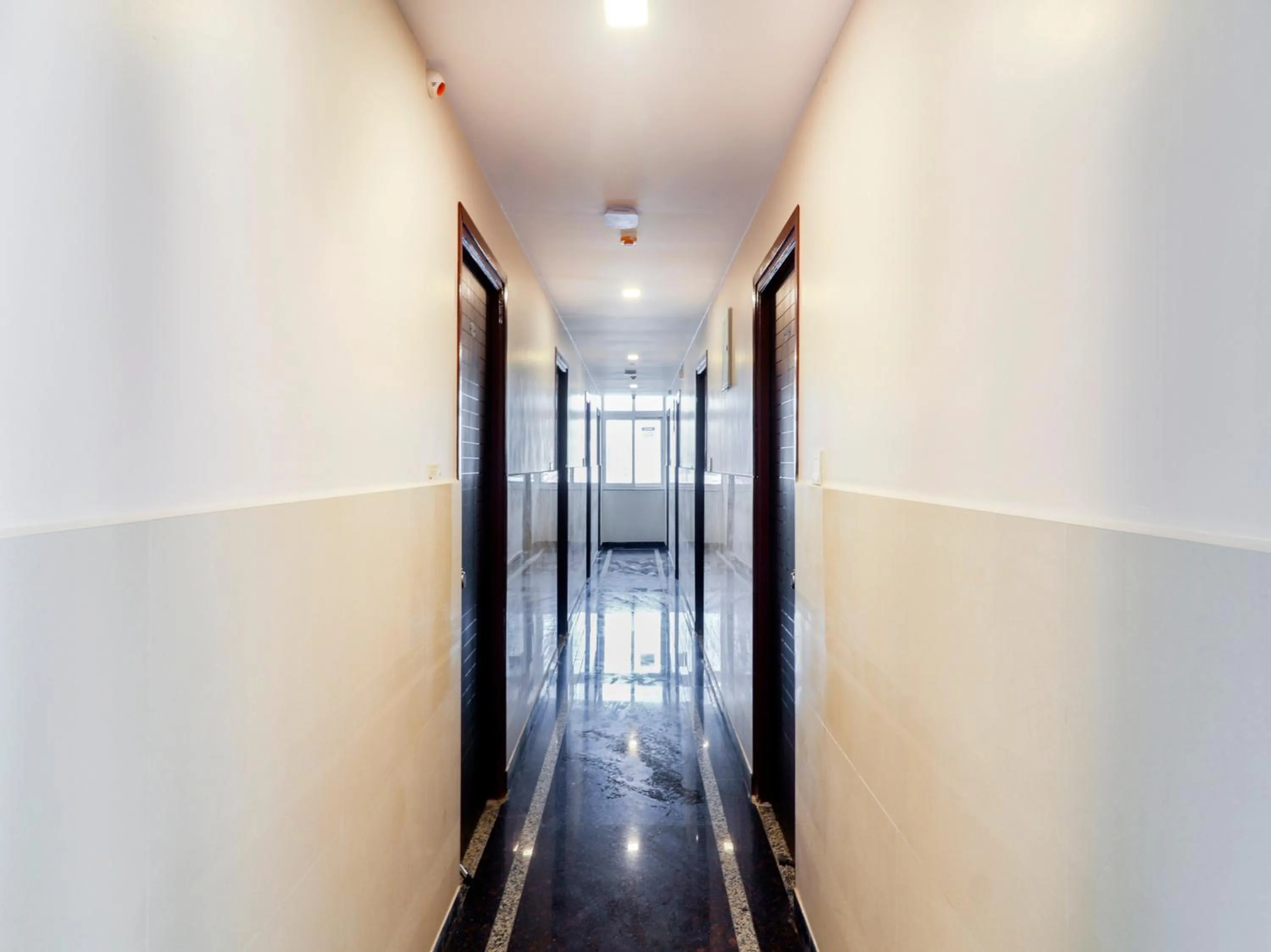 Lobby or reception in Hotel O White Ridge