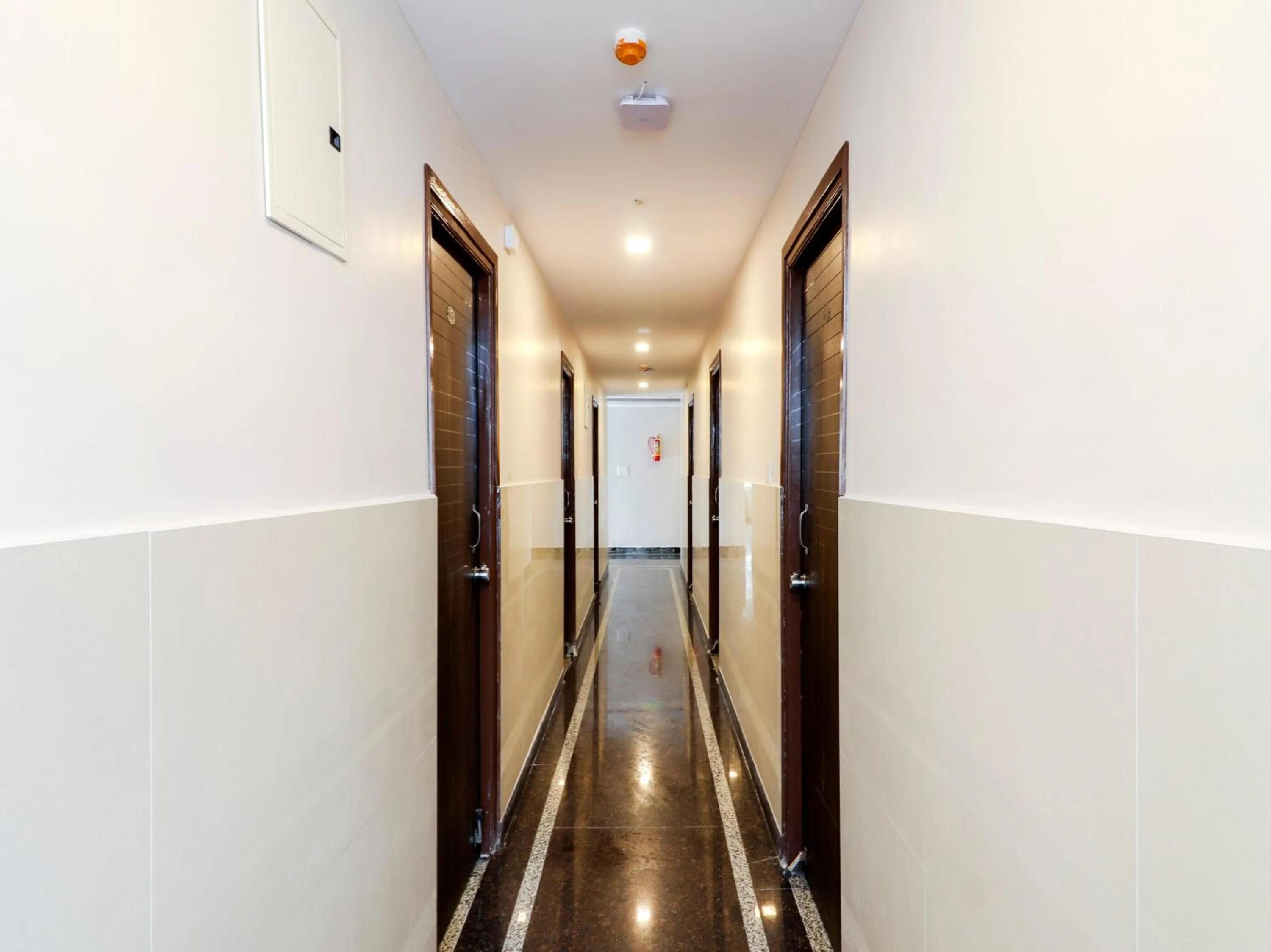 Lobby or reception in Hotel O White Ridge