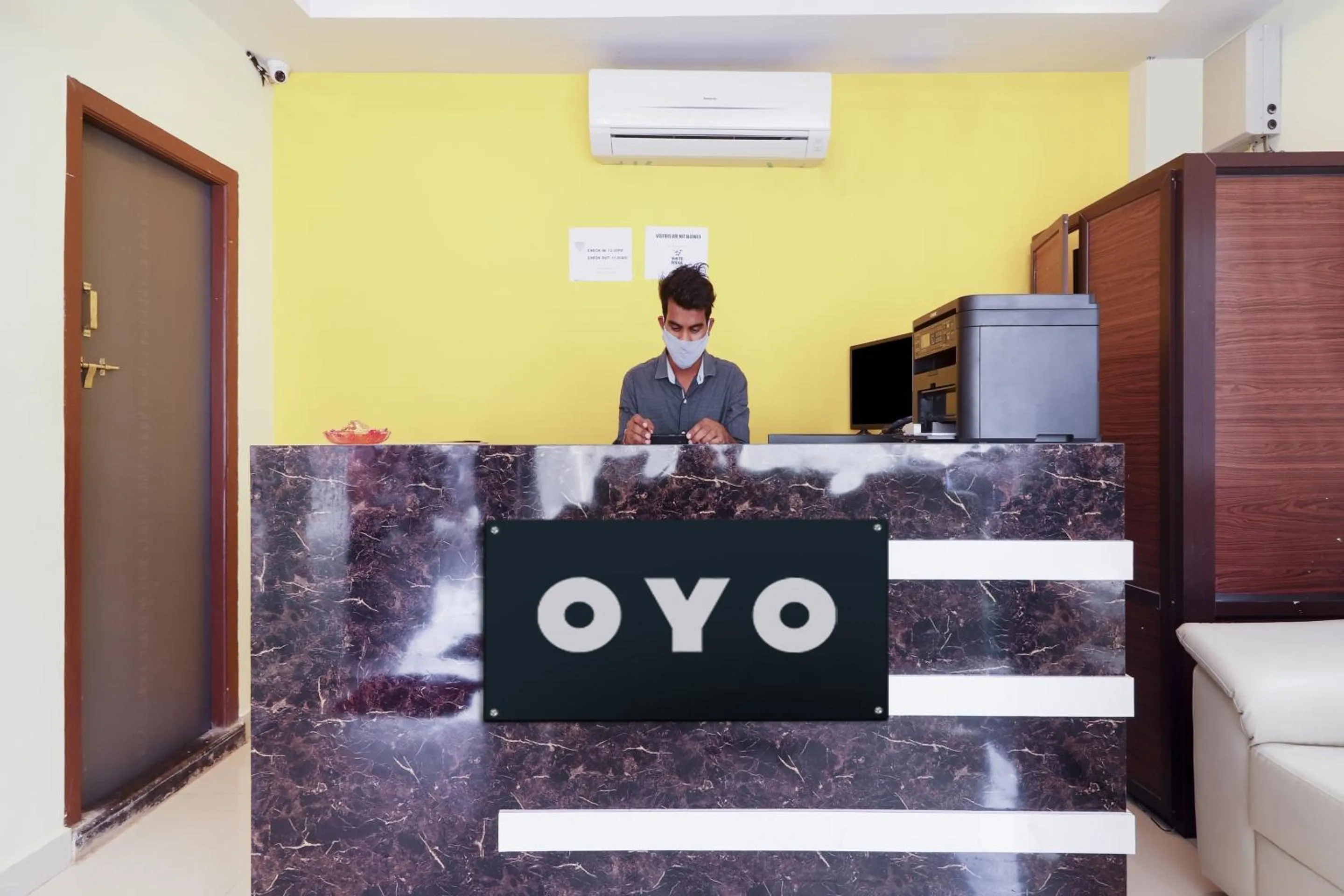 Lobby or reception in Hotel O White Ridge