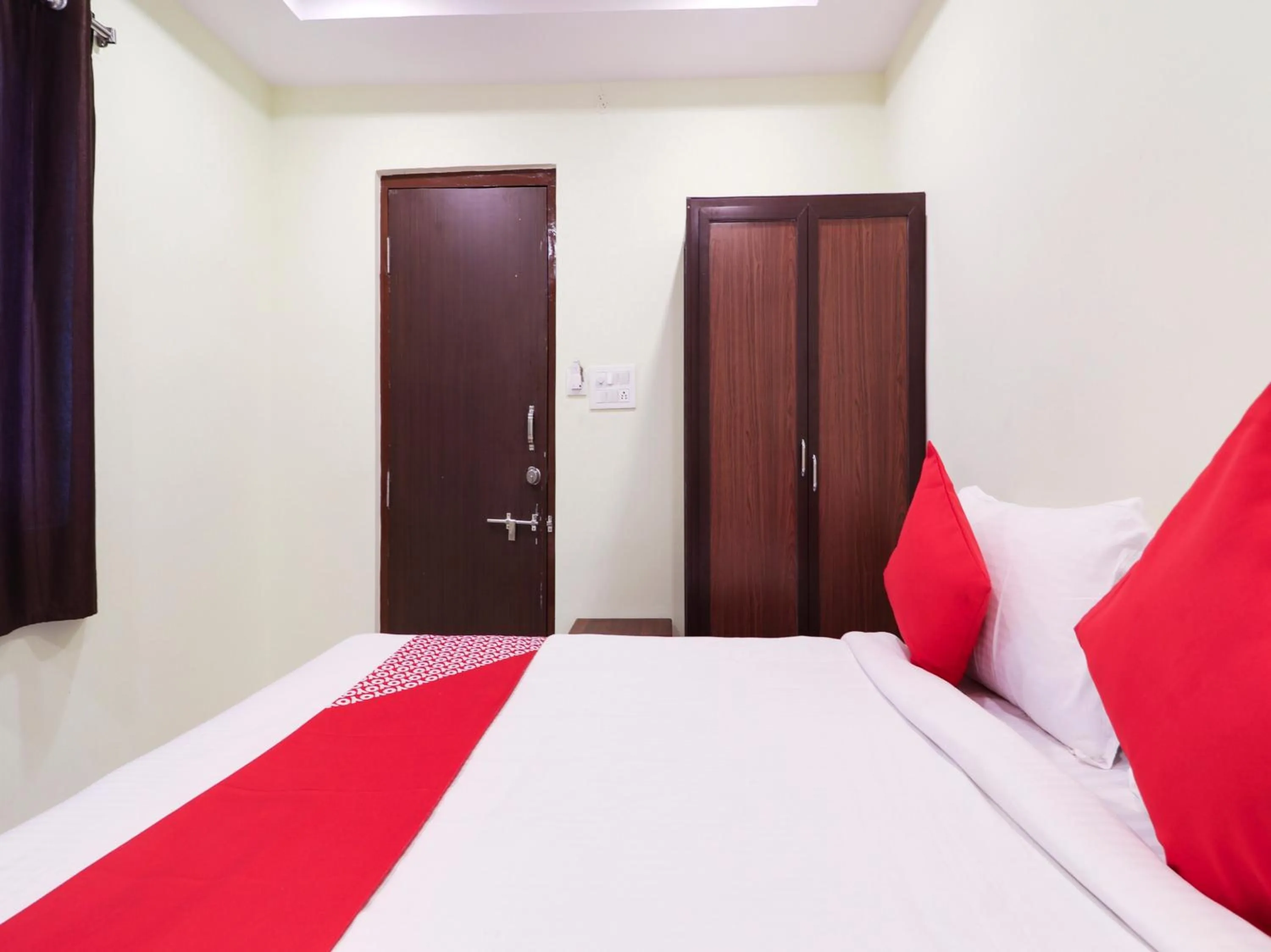 Bedroom, Bed in Hotel O White Ridge