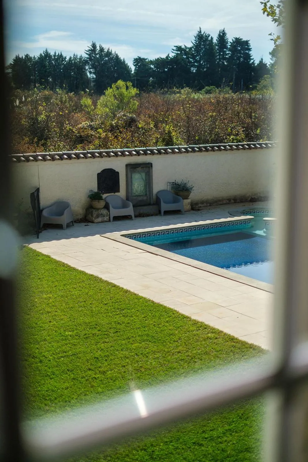 Garden view in LE MAS DES FLANERAIES