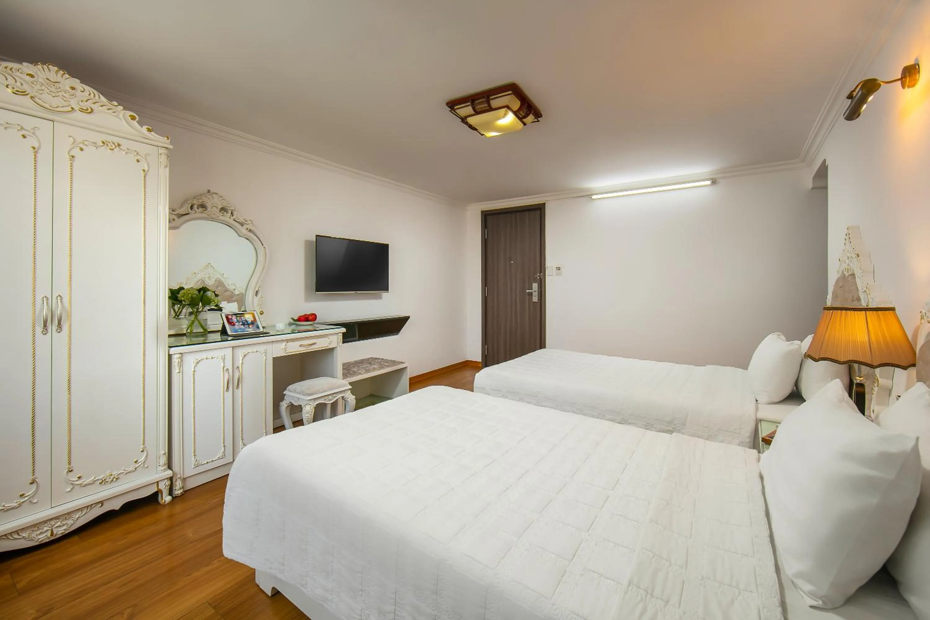 Bedroom, Bed in Hanoi Kingly Hotel