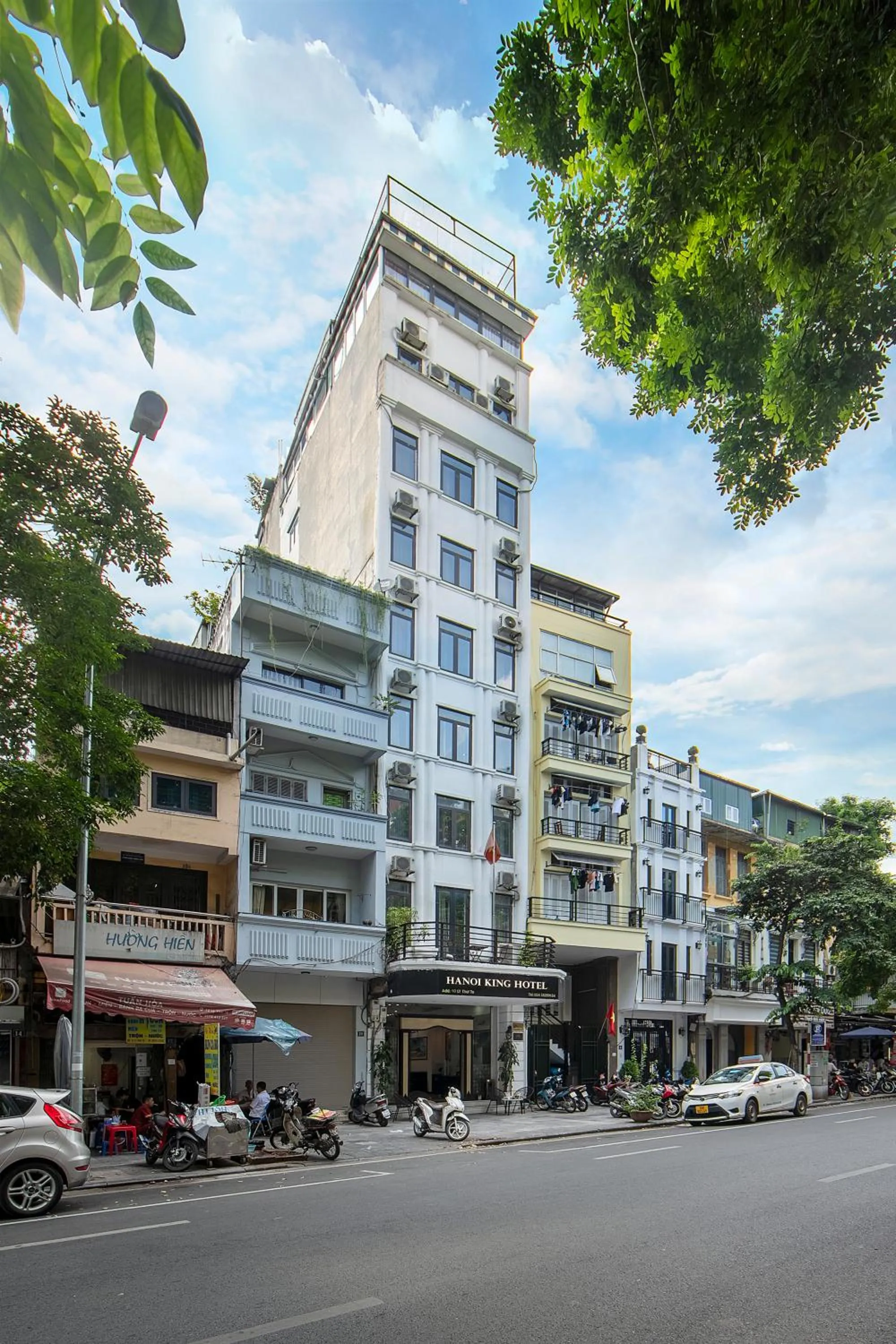 Property building in Hanoi Kingly Hotel