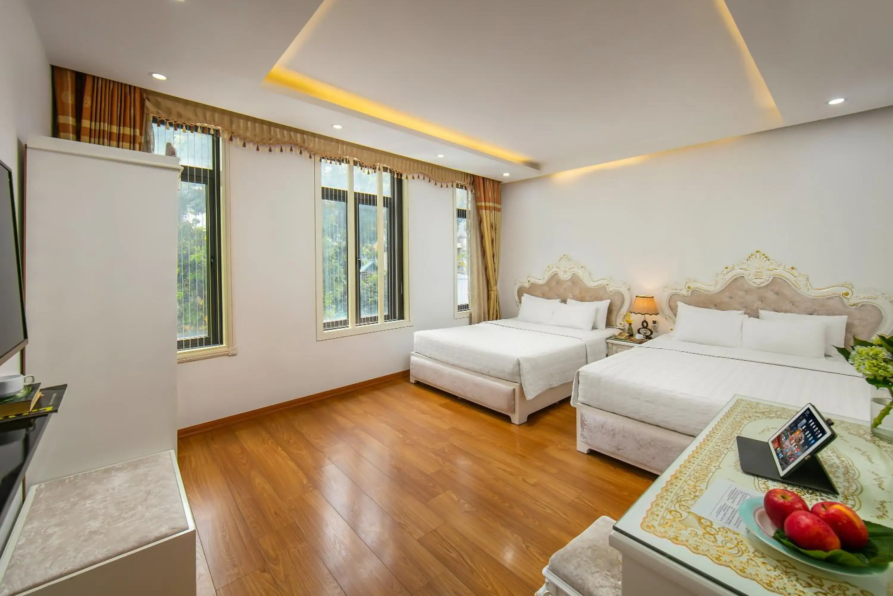 Deluxe Family Room in Hanoi Kingly Hotel Deluxe Family Room in Hanoi Kingly Hotel