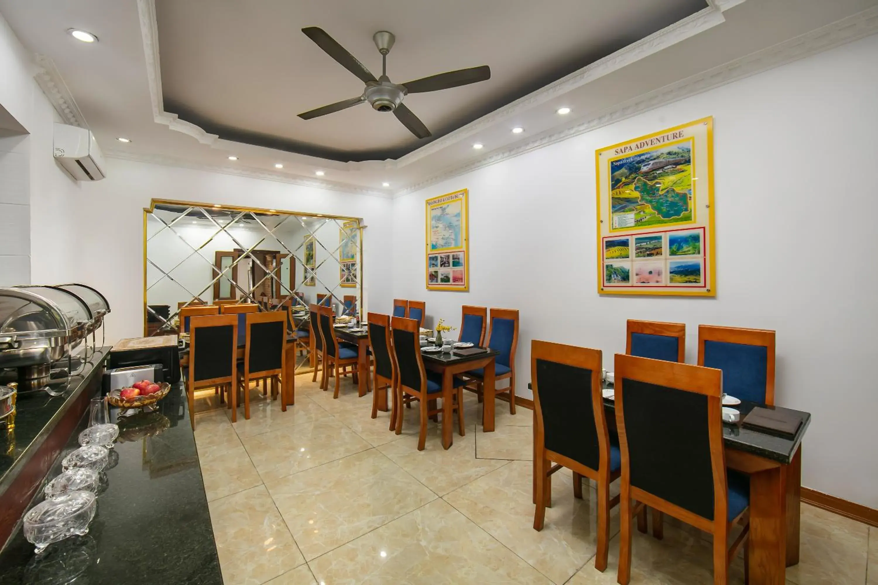 Restaurant/places to eat in Hanoi Kingly Hotel Restaurant/places to eat in Hanoi Kingly Hotel