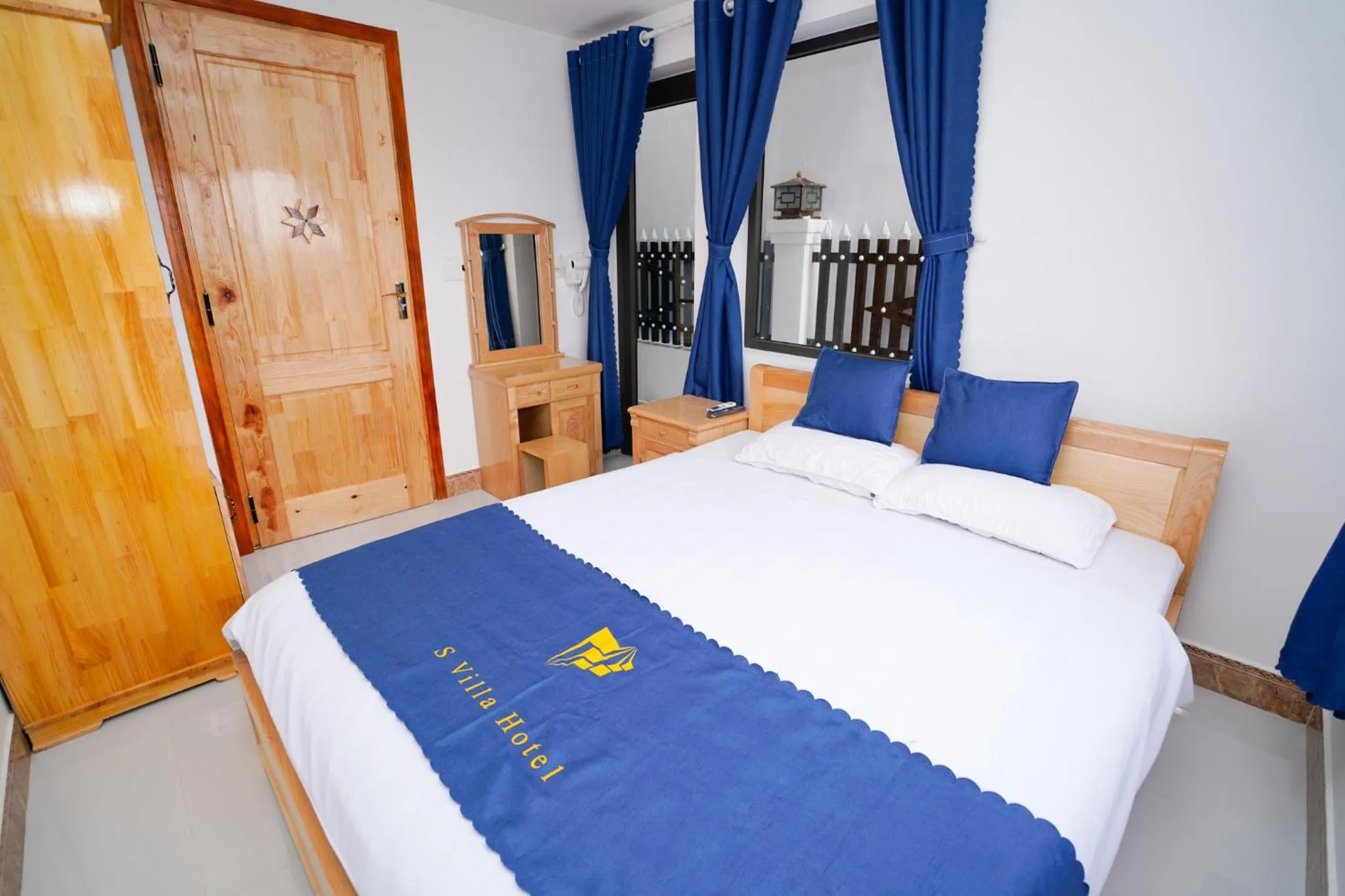 Bed in S Villa Hotel