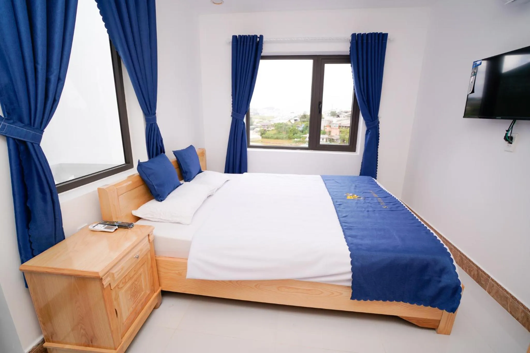 Bed in S Villa Hotel