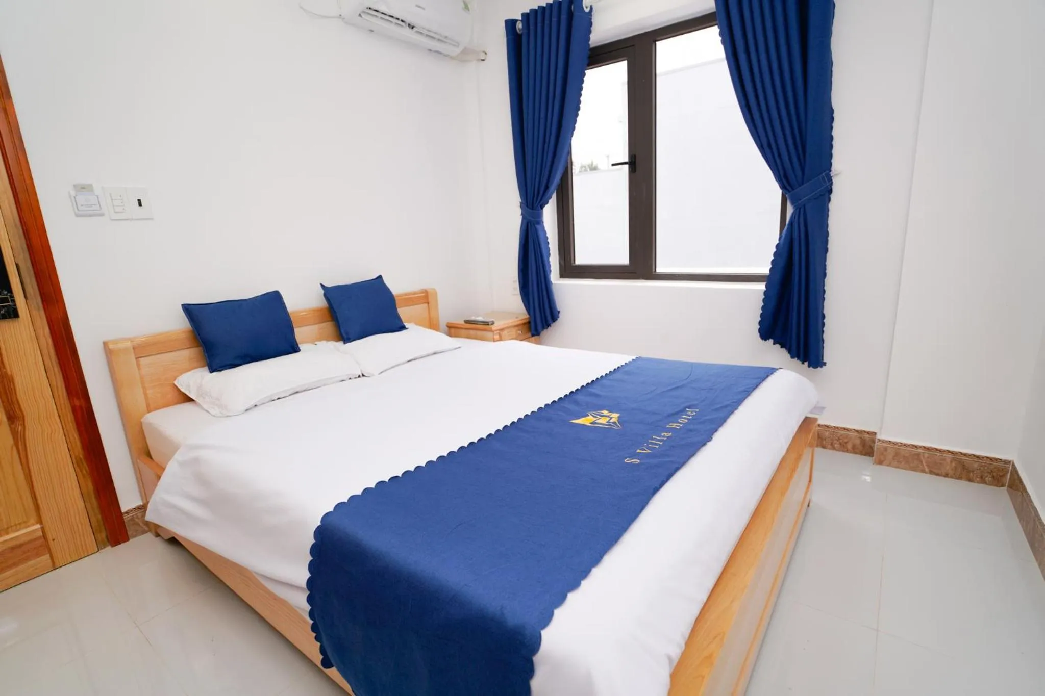 Bed in S Villa Hotel