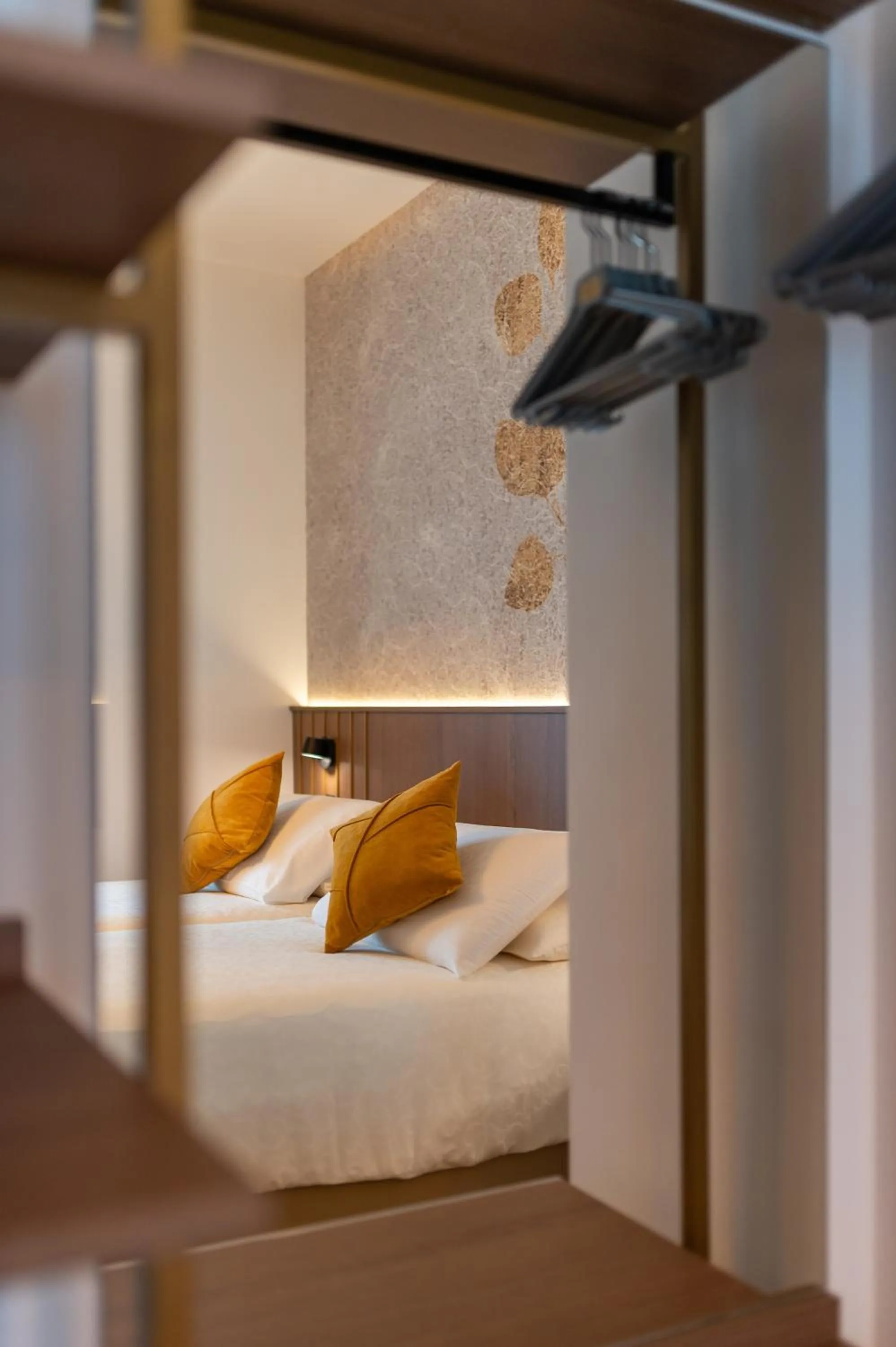 Bed in Hotel Walter Au Lac