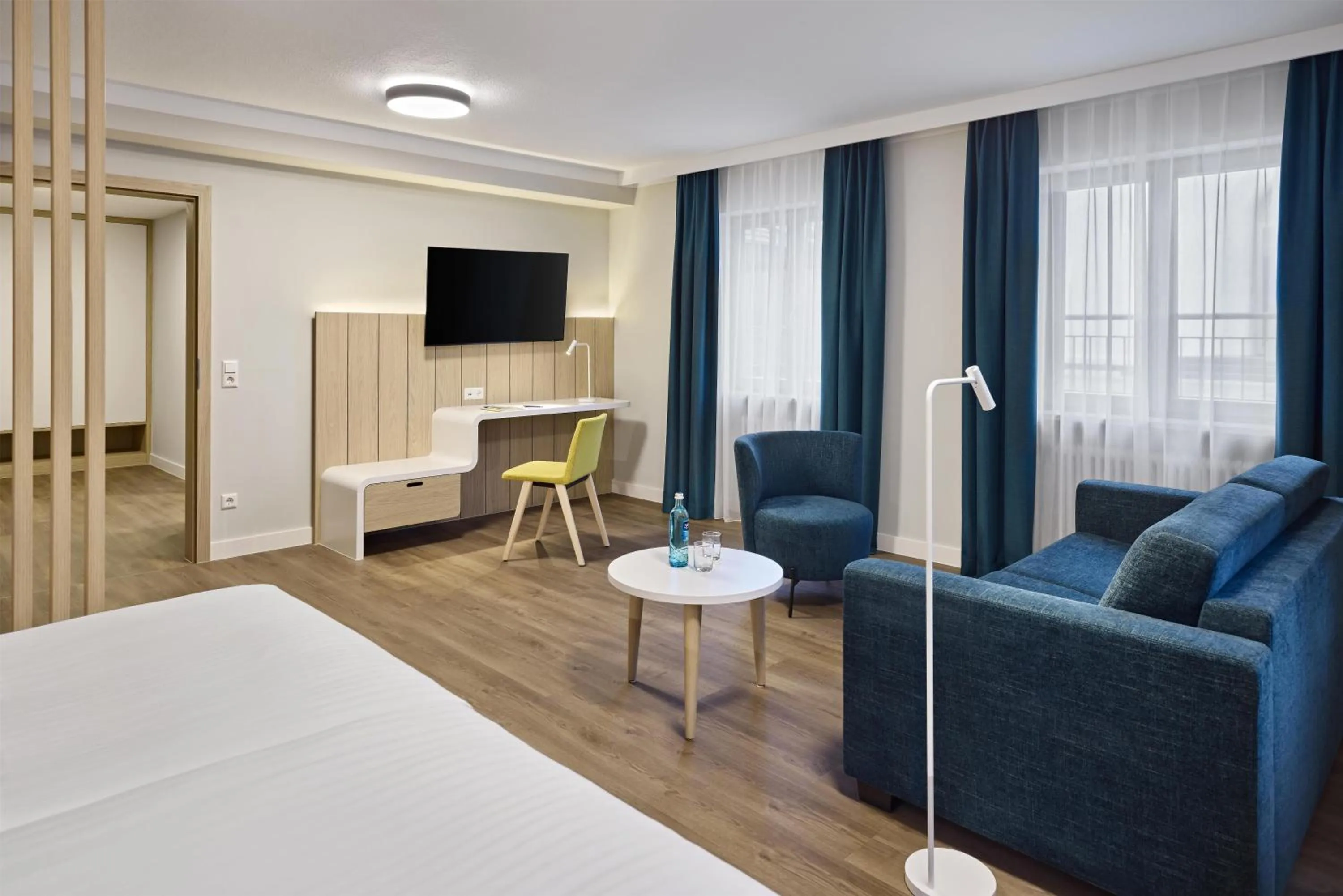 Photo of the whole room, Bed in Dorint Parkhotel Jordanbad